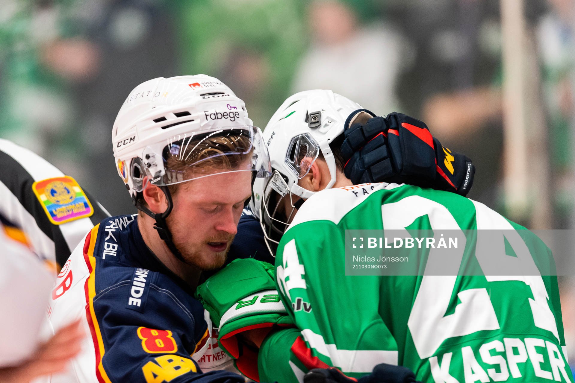 Djurgårdens Linus Arnesson och Rögles Marco Kasper
