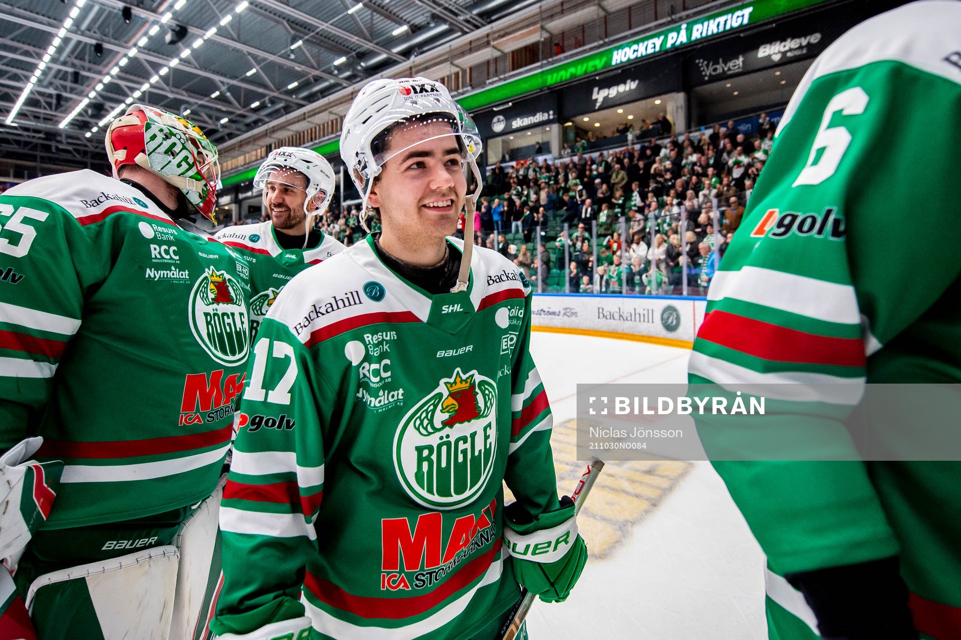 Rögles Philip Granath jublar