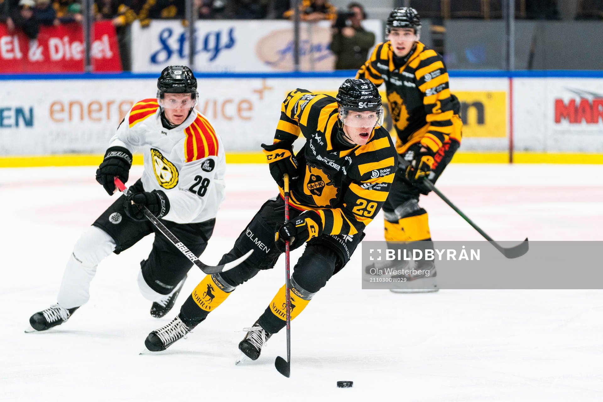 Brynäs Oskar Kvist och Skellefteås Albin Sundsvik