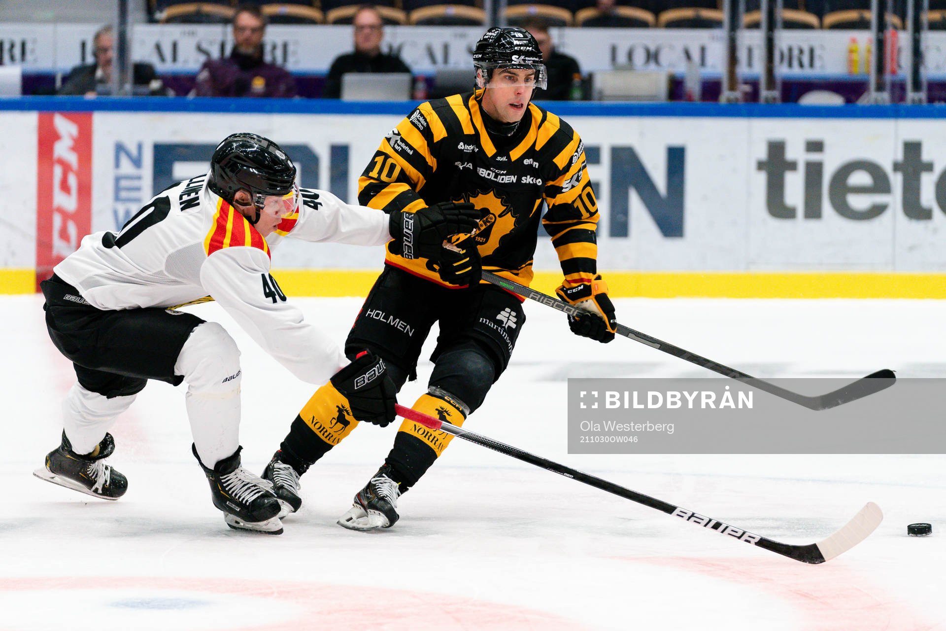 Brynäs Tomi Sallinen och Skellefteås Joakim Lindström