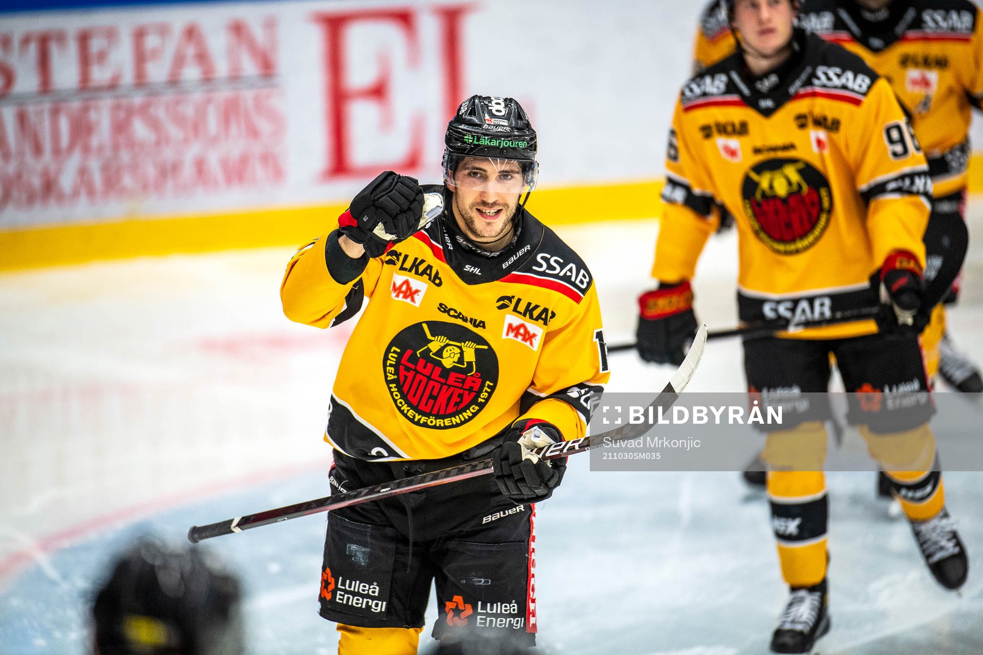Luleås Konstantin Komarek jublar