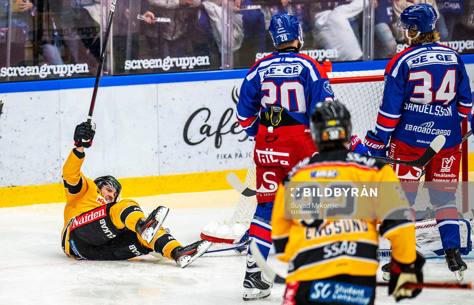 Luleås Konstantin Komarek jublar