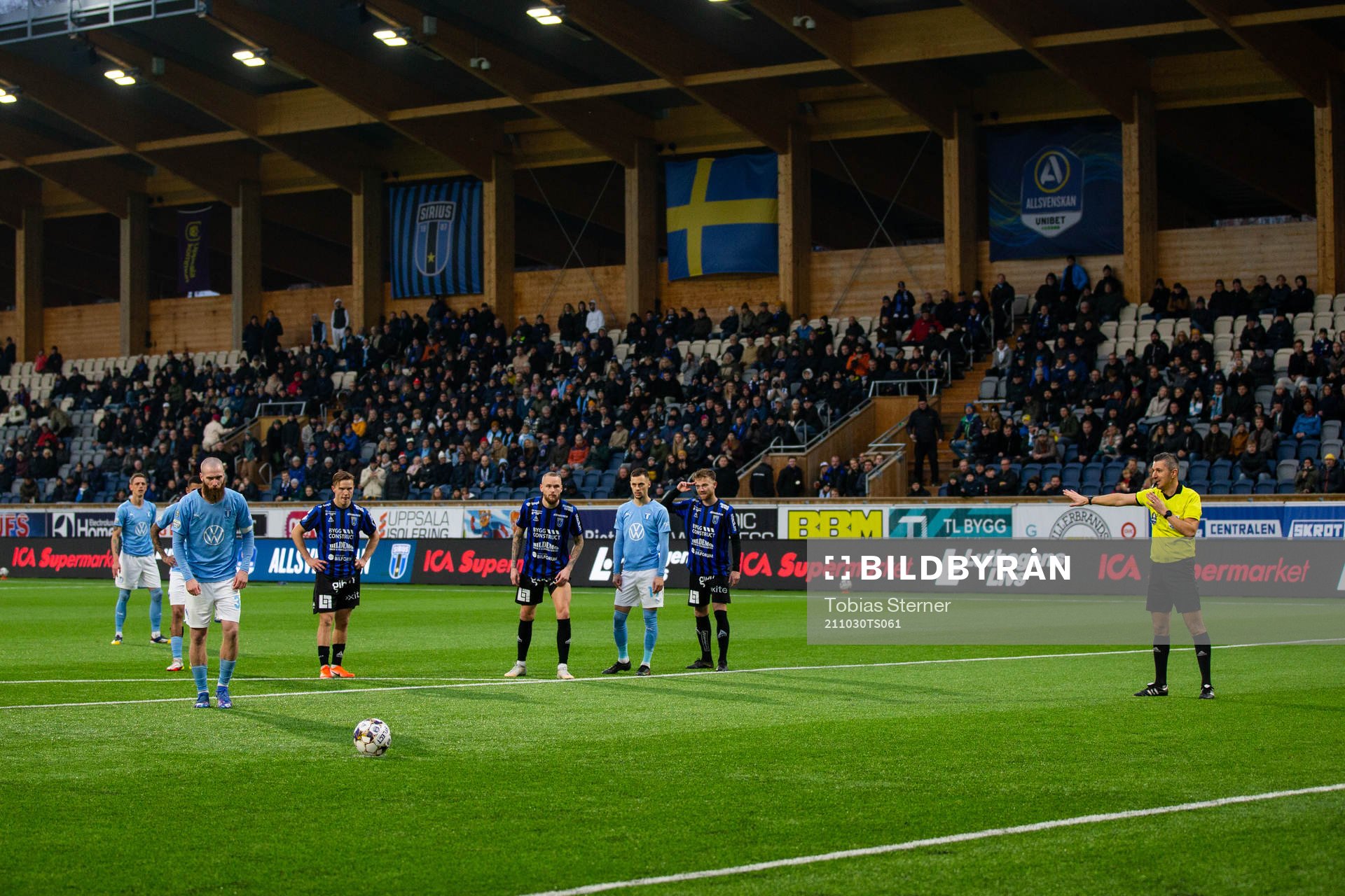 Malmös Jo Inge Berget gör sig reda för att skjuta en