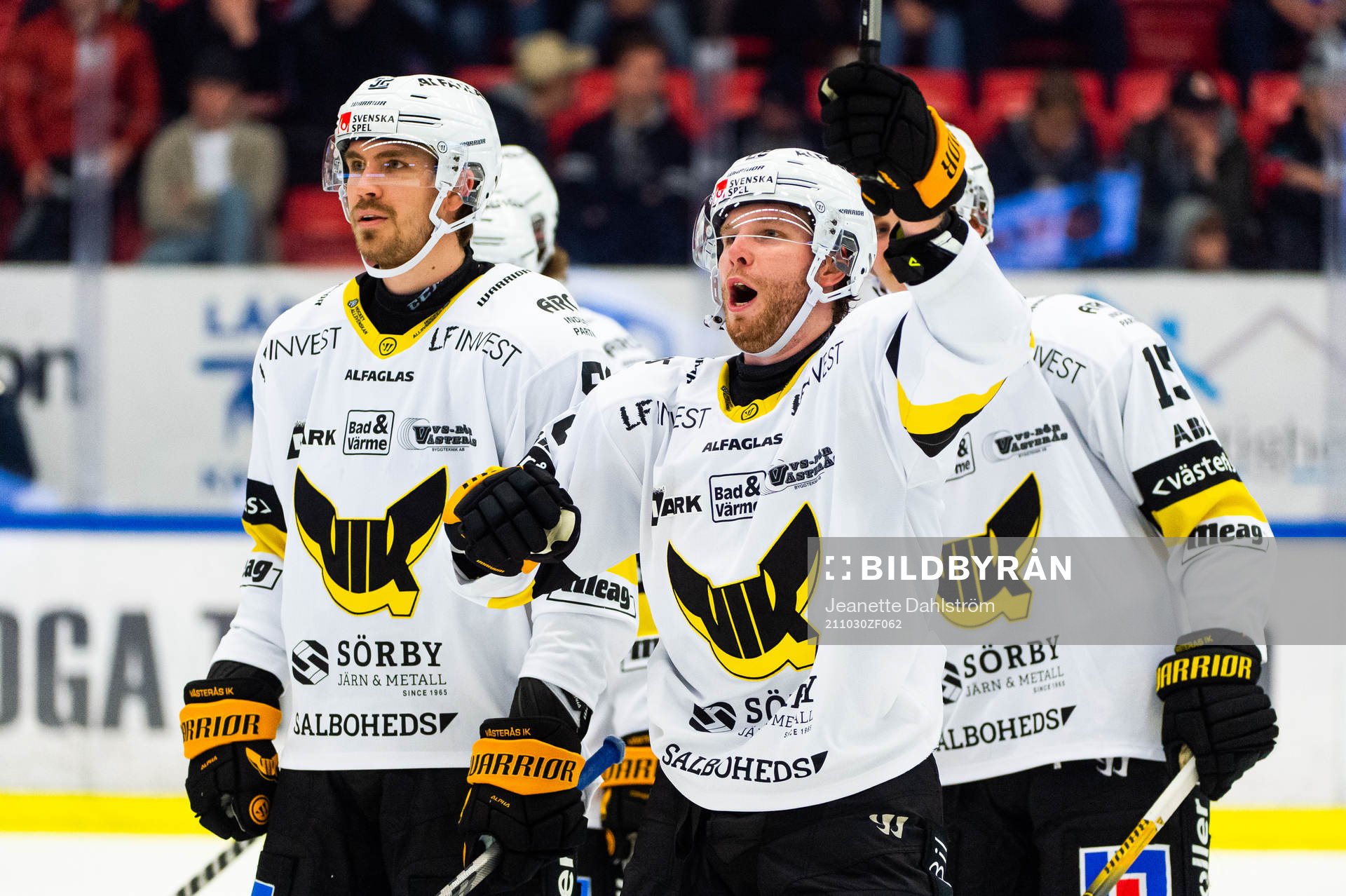 Västerås August Tornberg och Lukas Zetterberg jublar