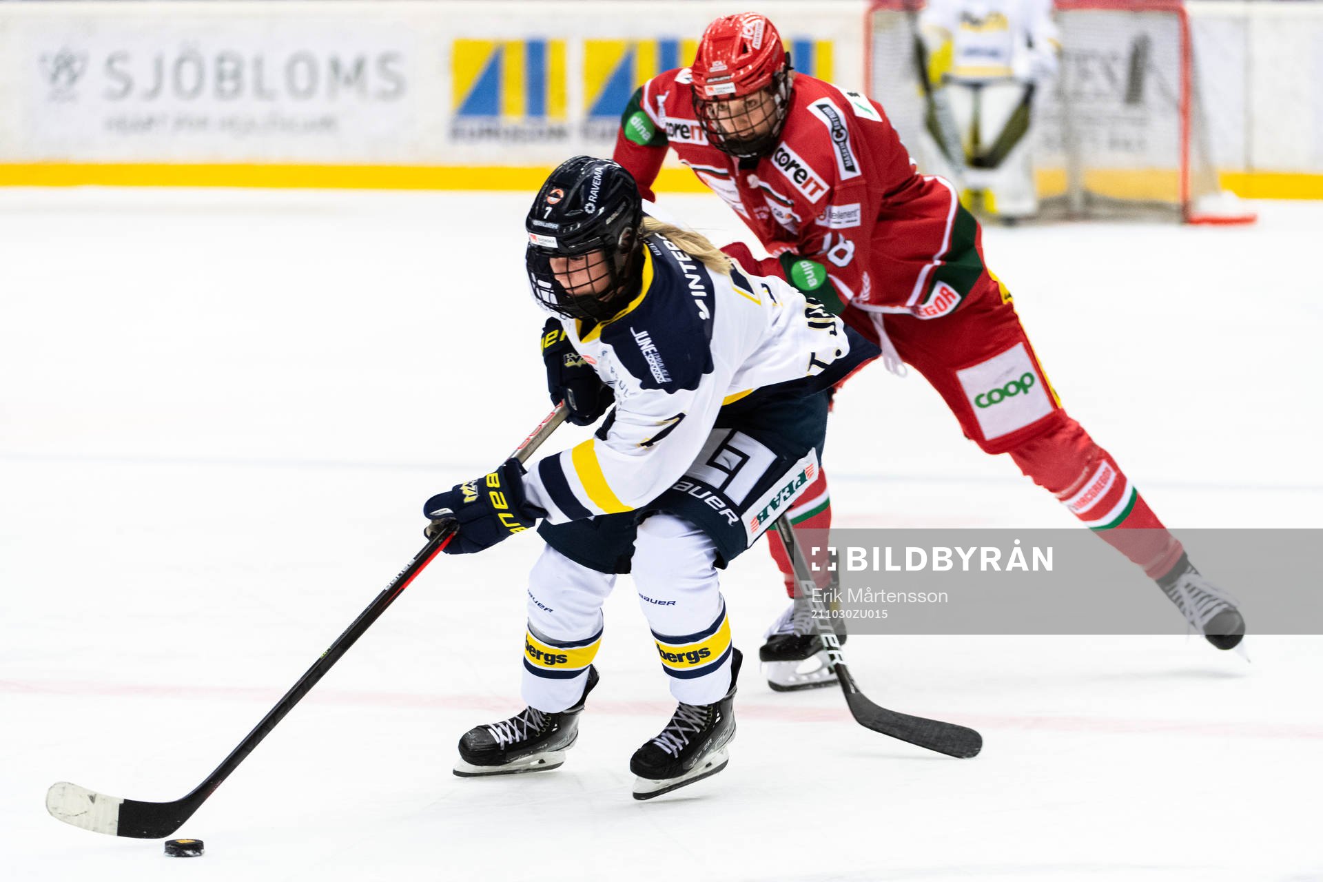 s Thea Johansson och Modos Lore Baudrit