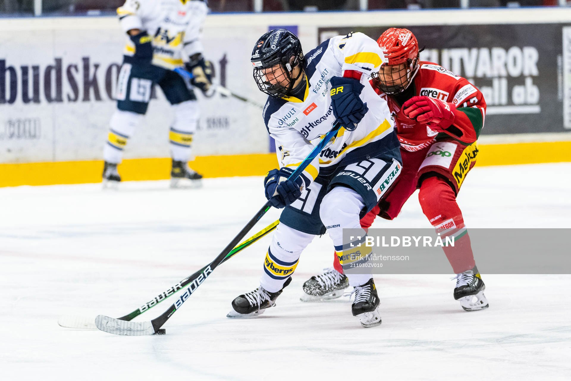 s Linnea Andersson och Modos Mina Waxin