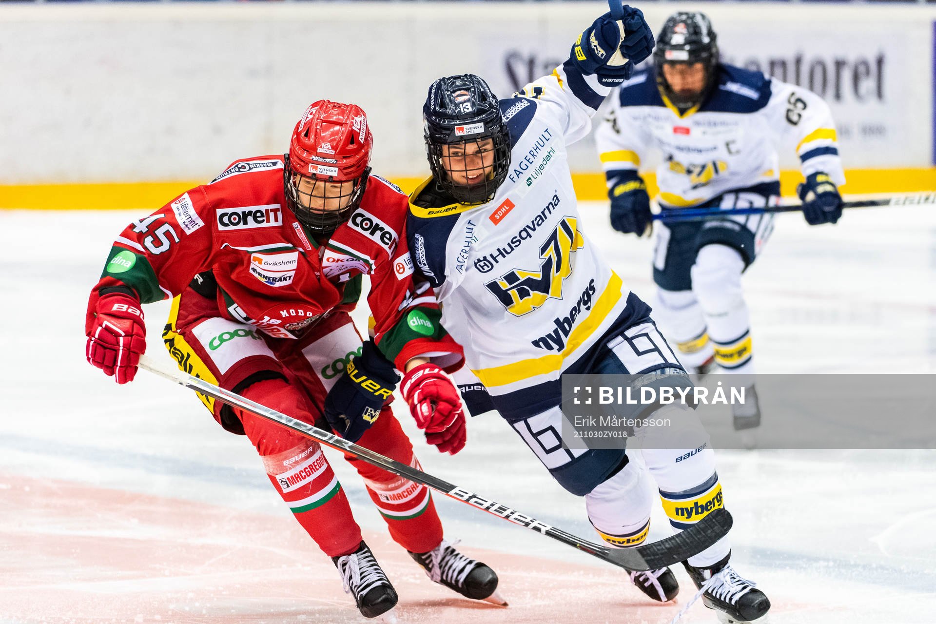 s Julia Tylke