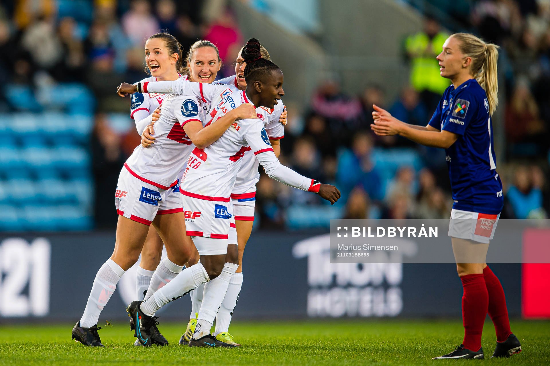 Marit Bratberg Lund of Sandviken celebrates