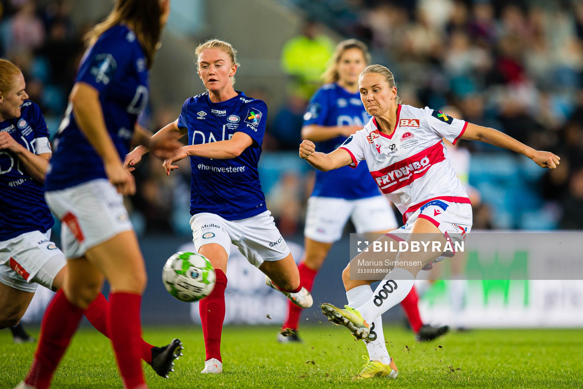 Lisa Fjeldstad Naalsund of Sandviken
