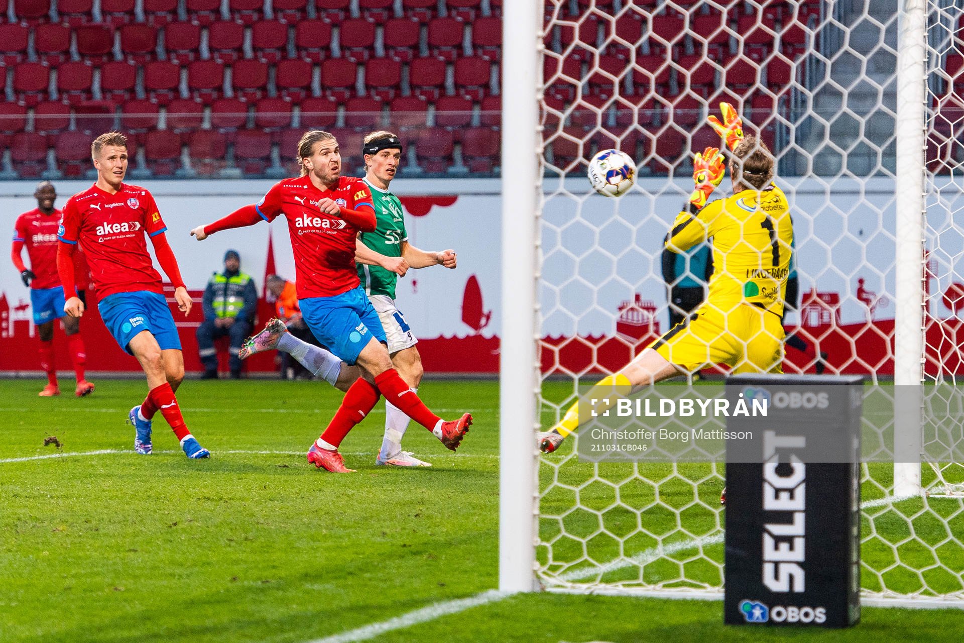 Helsingborgs Charlie Weberg och Brages Douglas Karlberg