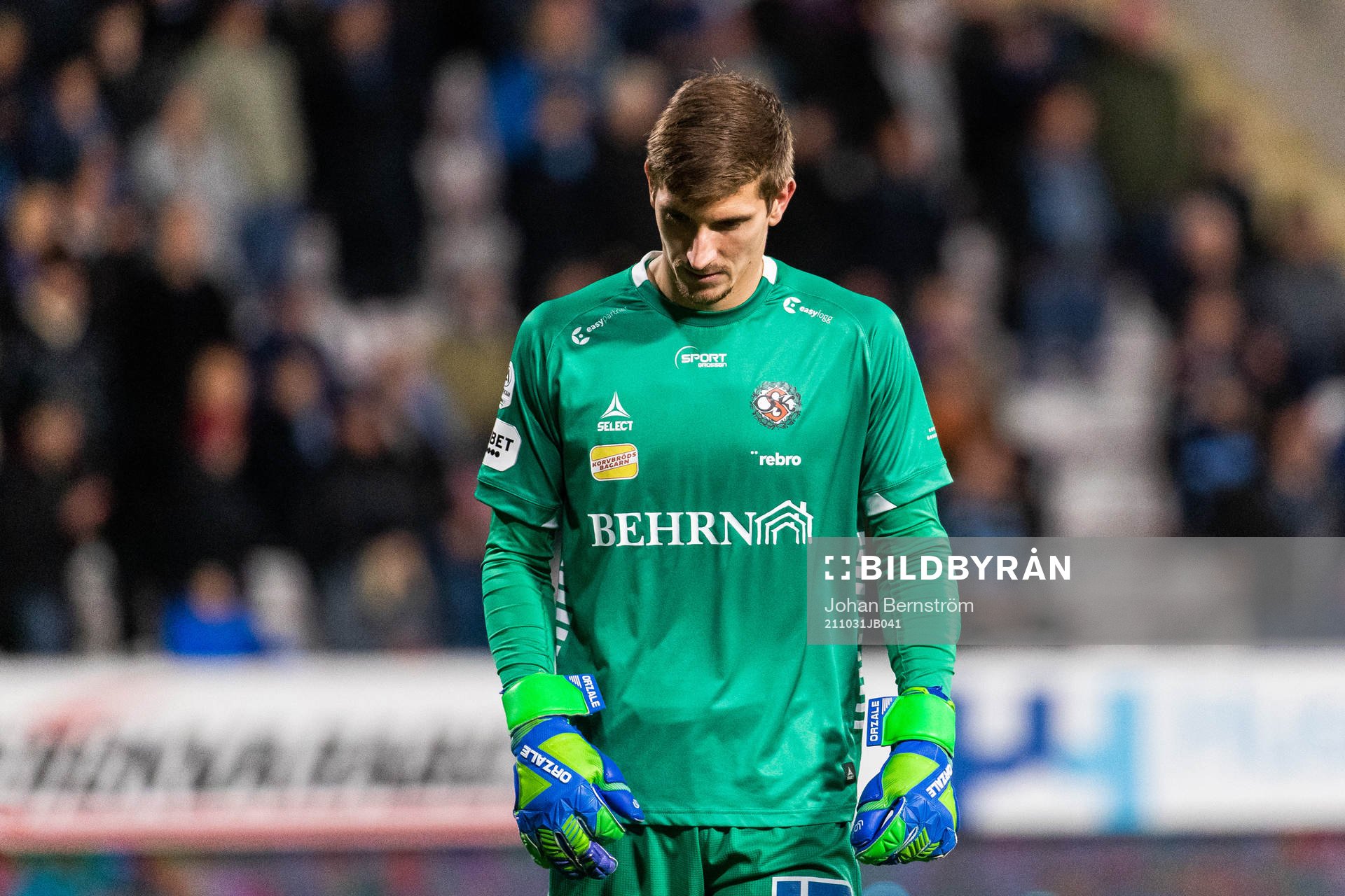 Örebros målvakt Bobby Allain deppar