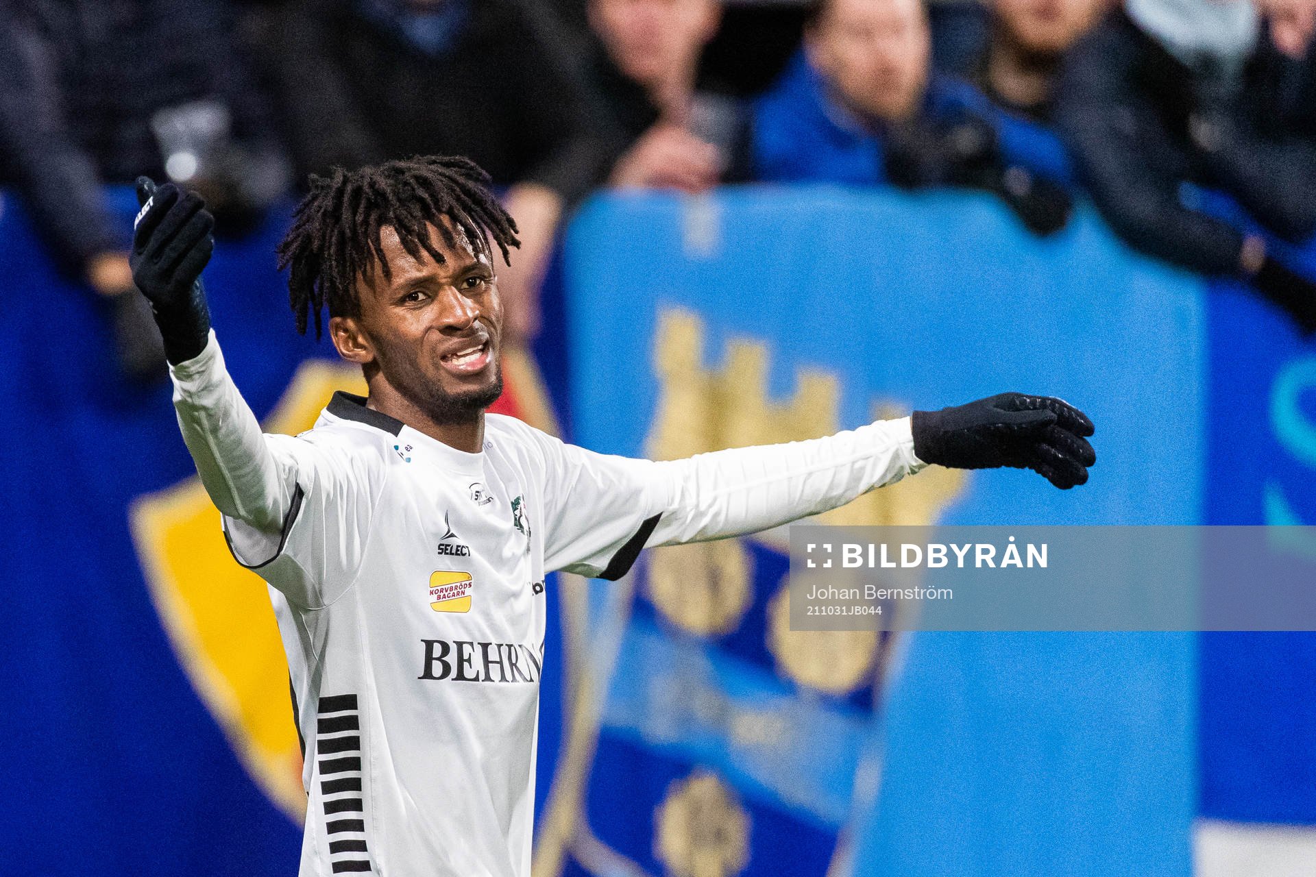 Örebros Rickard Emeka Friday deppar
