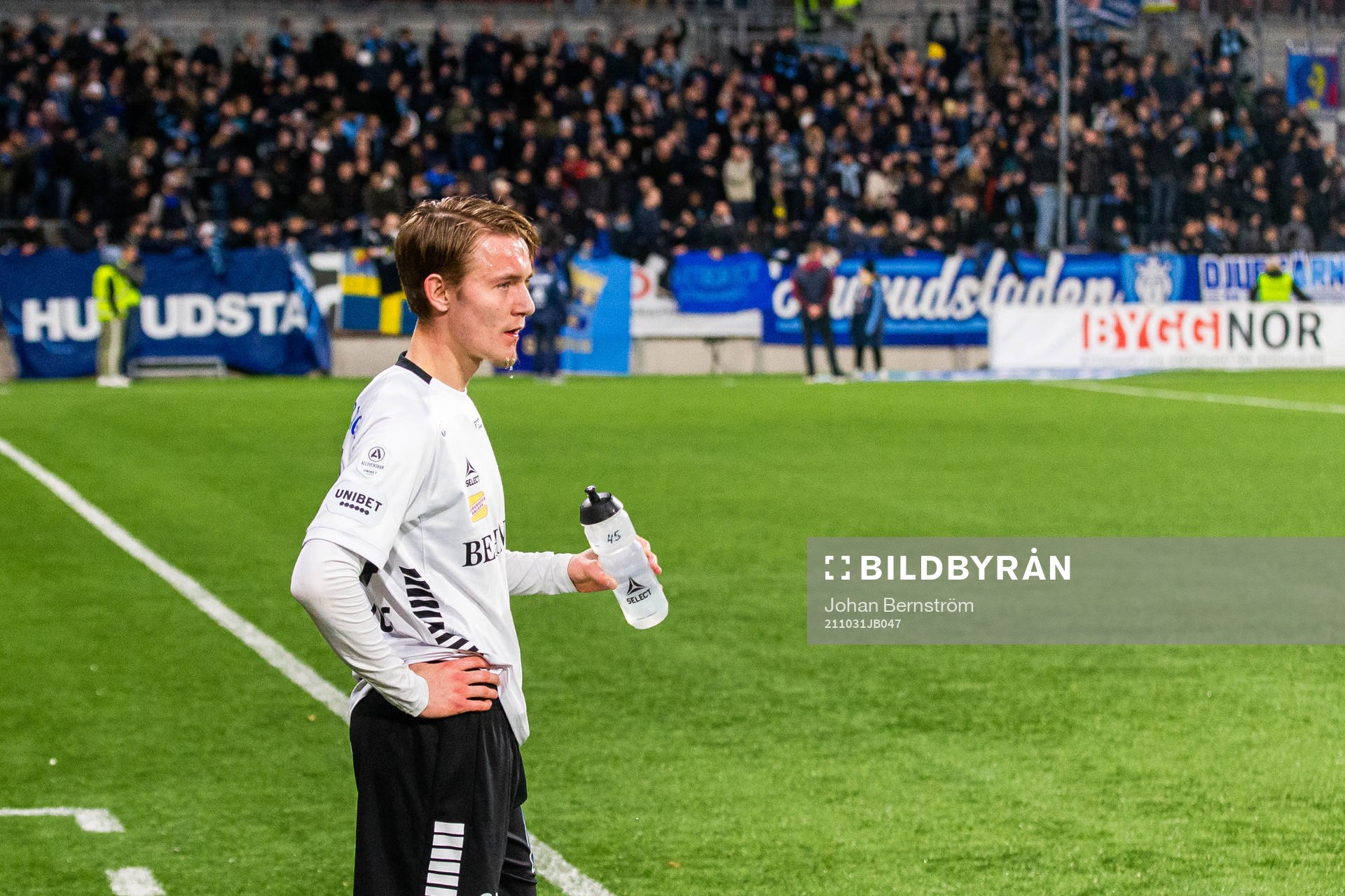Örebros Noel Mileskog deppar