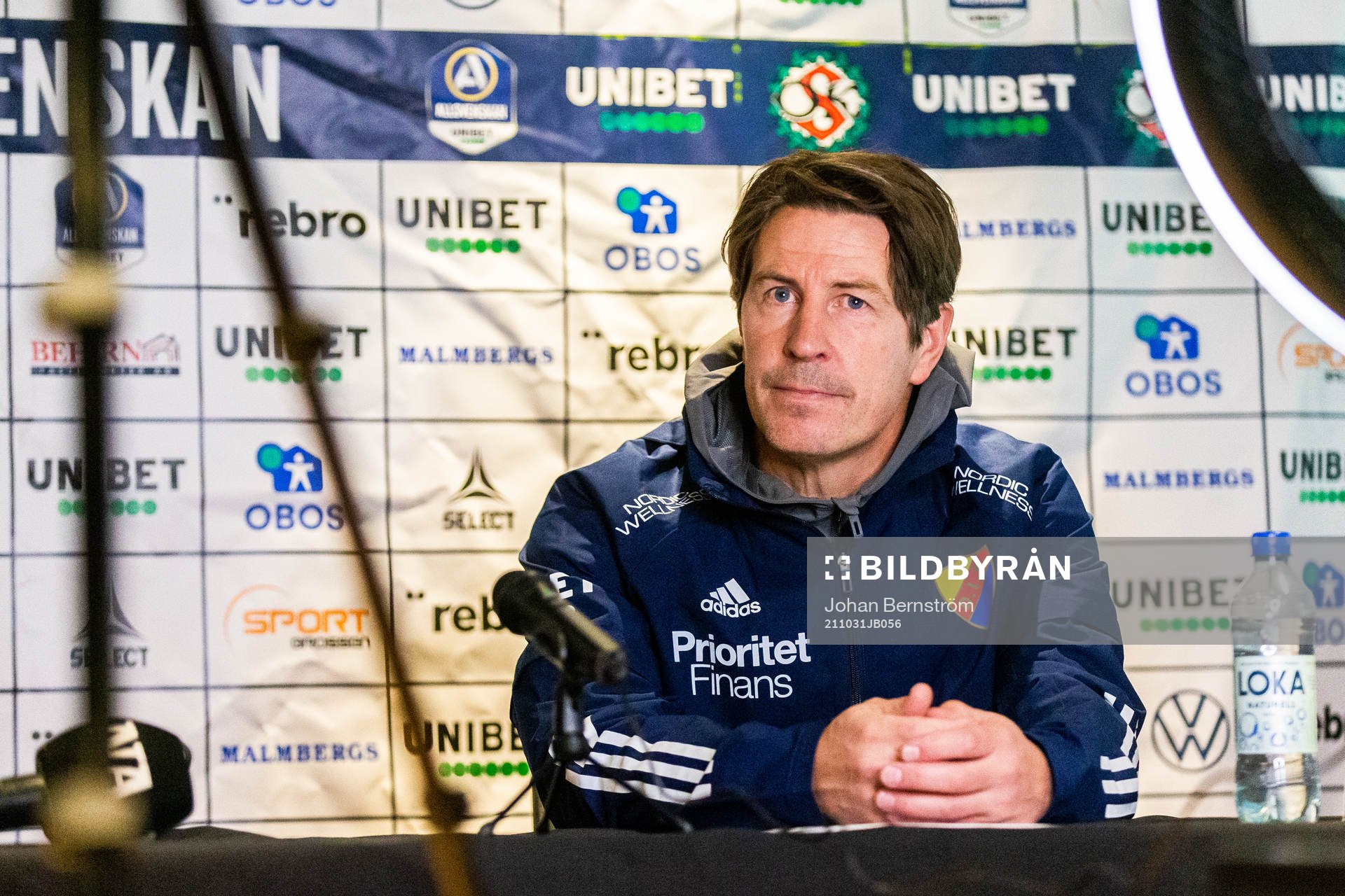 Djurgårdens tränare Thomas Lagerlöf på presskonferensen