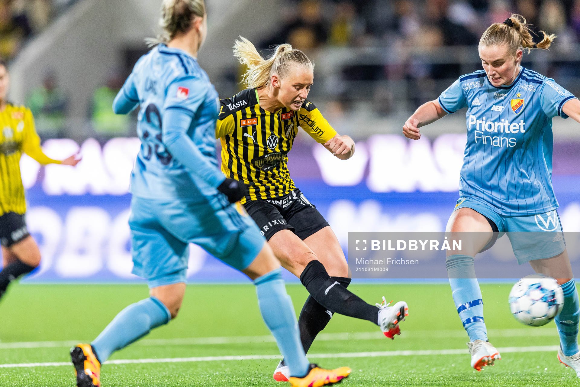 Häckens Stina Blackstenius gör 4-0