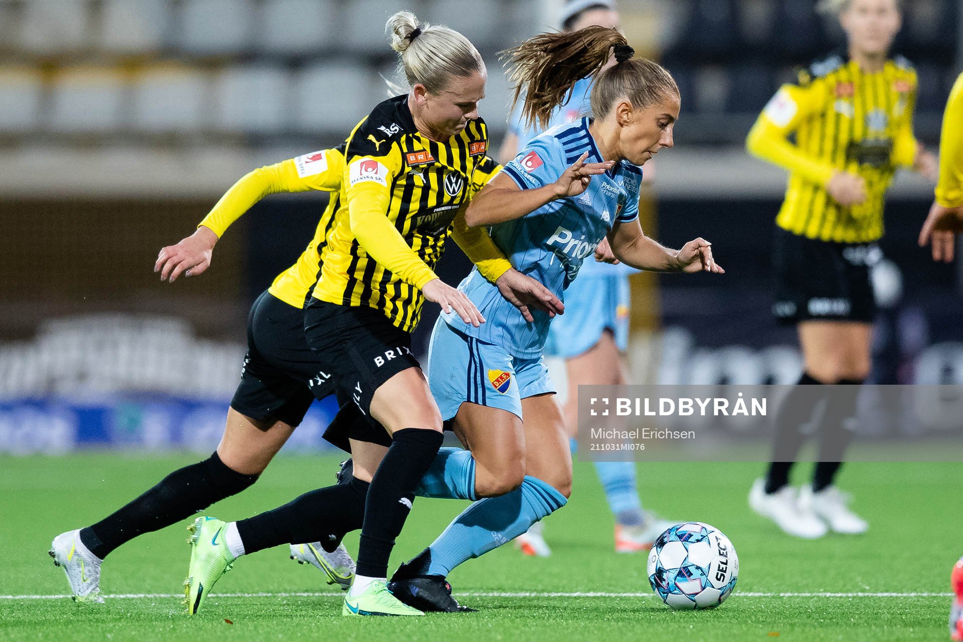 Häckens Filippa Curmark och Djurgårdens Tilde Lindwall