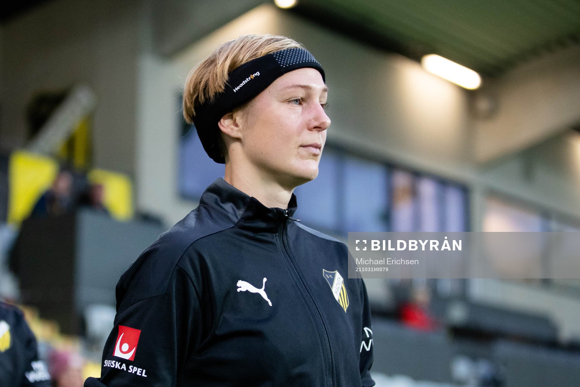 Häckens Luna Nörgaard Gevitz innan  fotbollsmatchen i