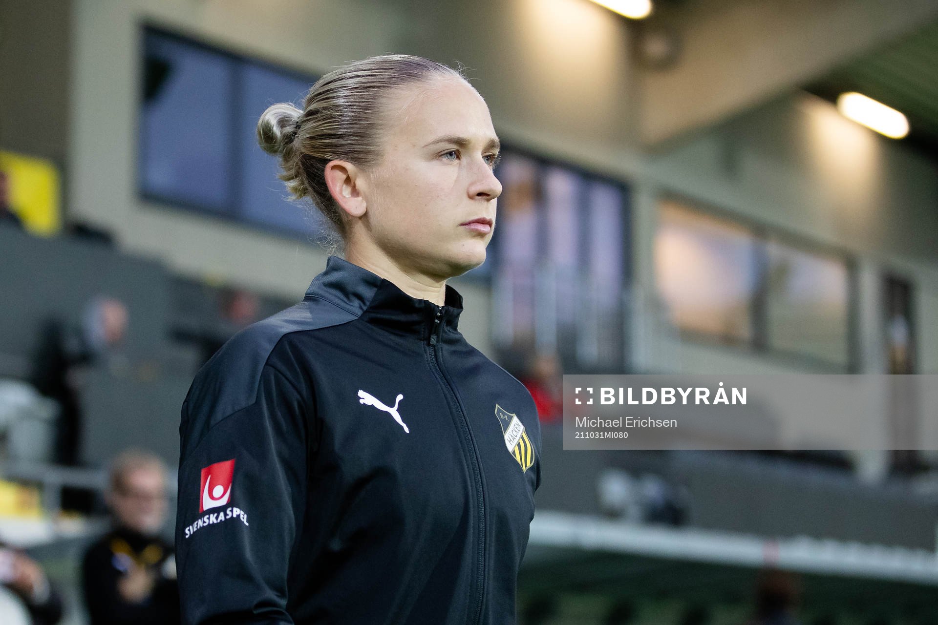 Häckens Filippa Curmark innan fotbollsmatchen i