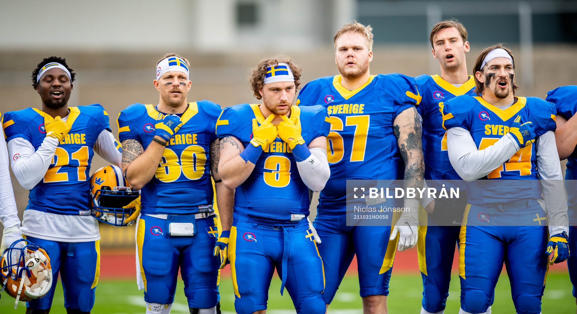 Sveriges Josef Nguzo, Johannes Lindeus, Emil Knutsson, Niklas Johansson inför EM-finalen i amerikansk fotboll mellan Sverige och Italien den 31 oktober 2021 i Malmö.
