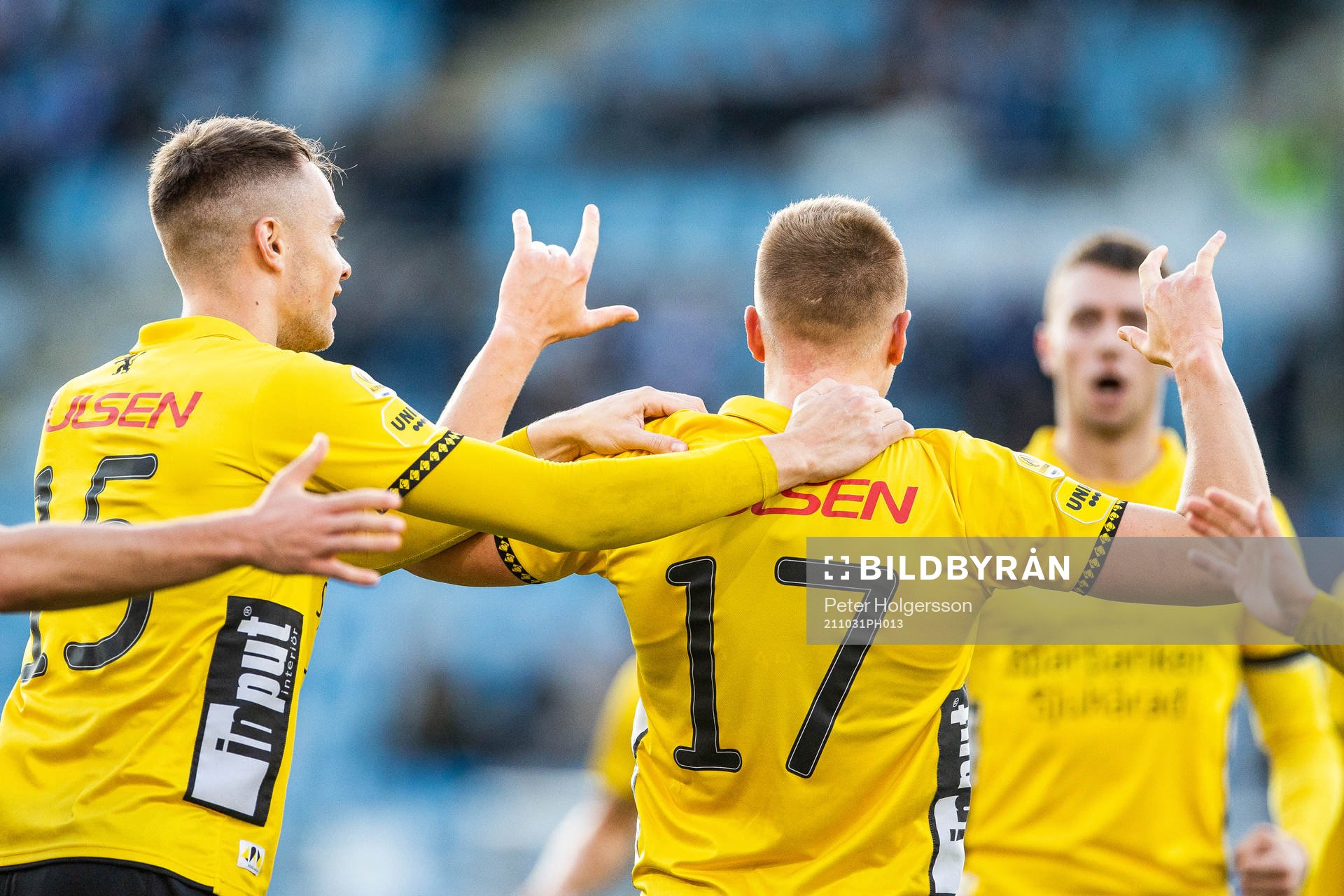 Elfsborgs Per Frick jublar med lagkamrater