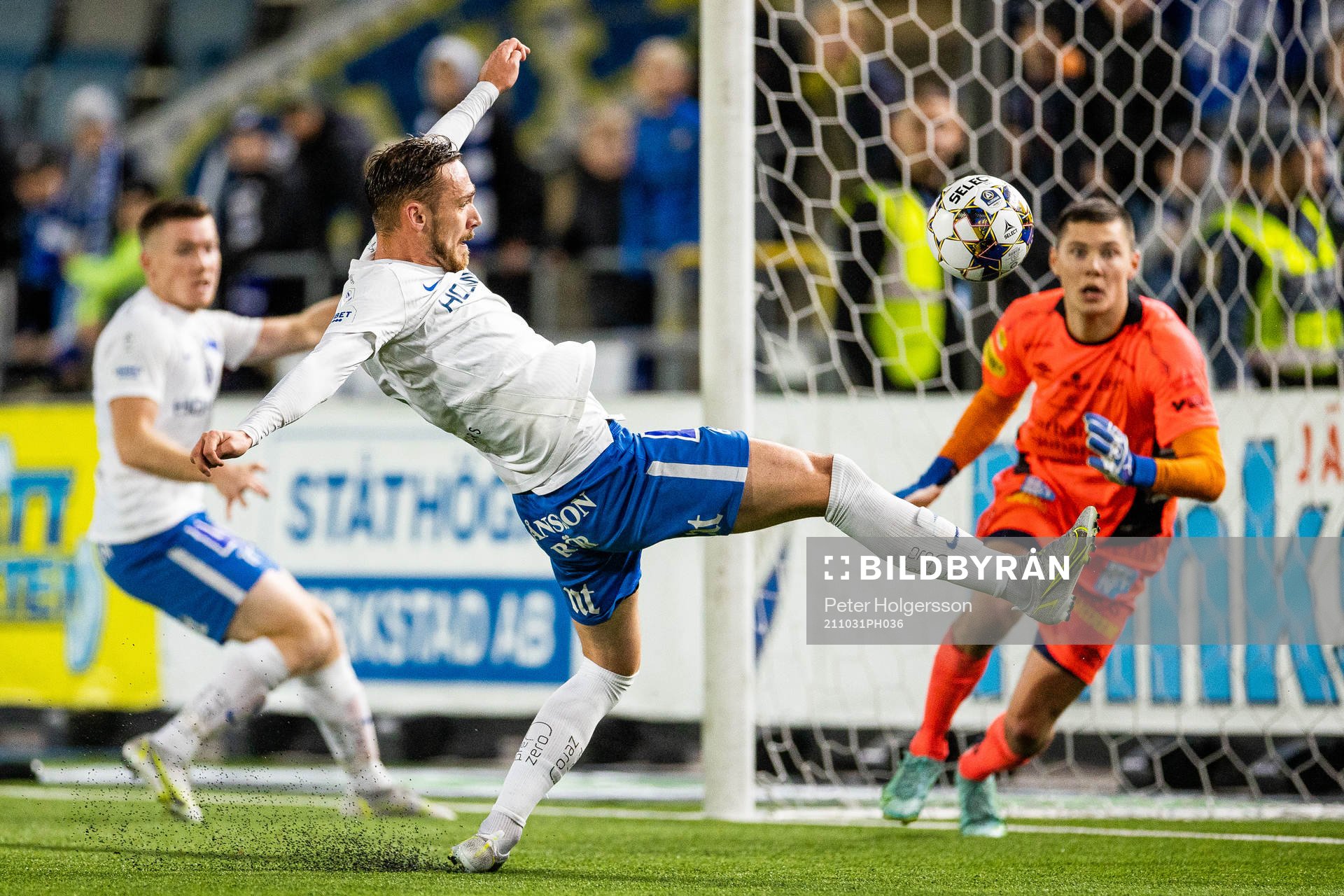 IFK Norrköpings Linus Wahlqvist gör 2-2 på Elfsborgs