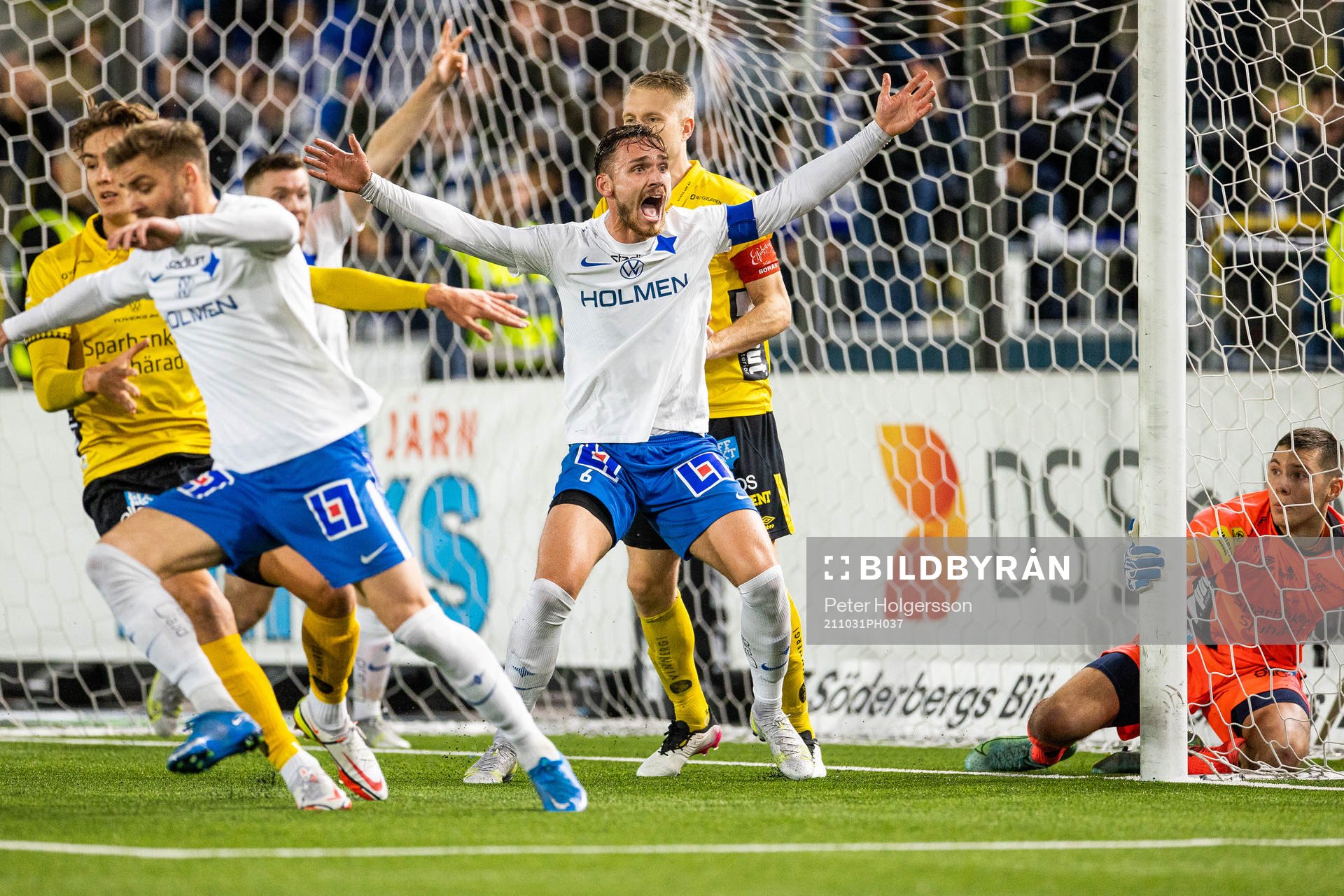 IFK Norrköpings Linus Wahlqvist jublar
