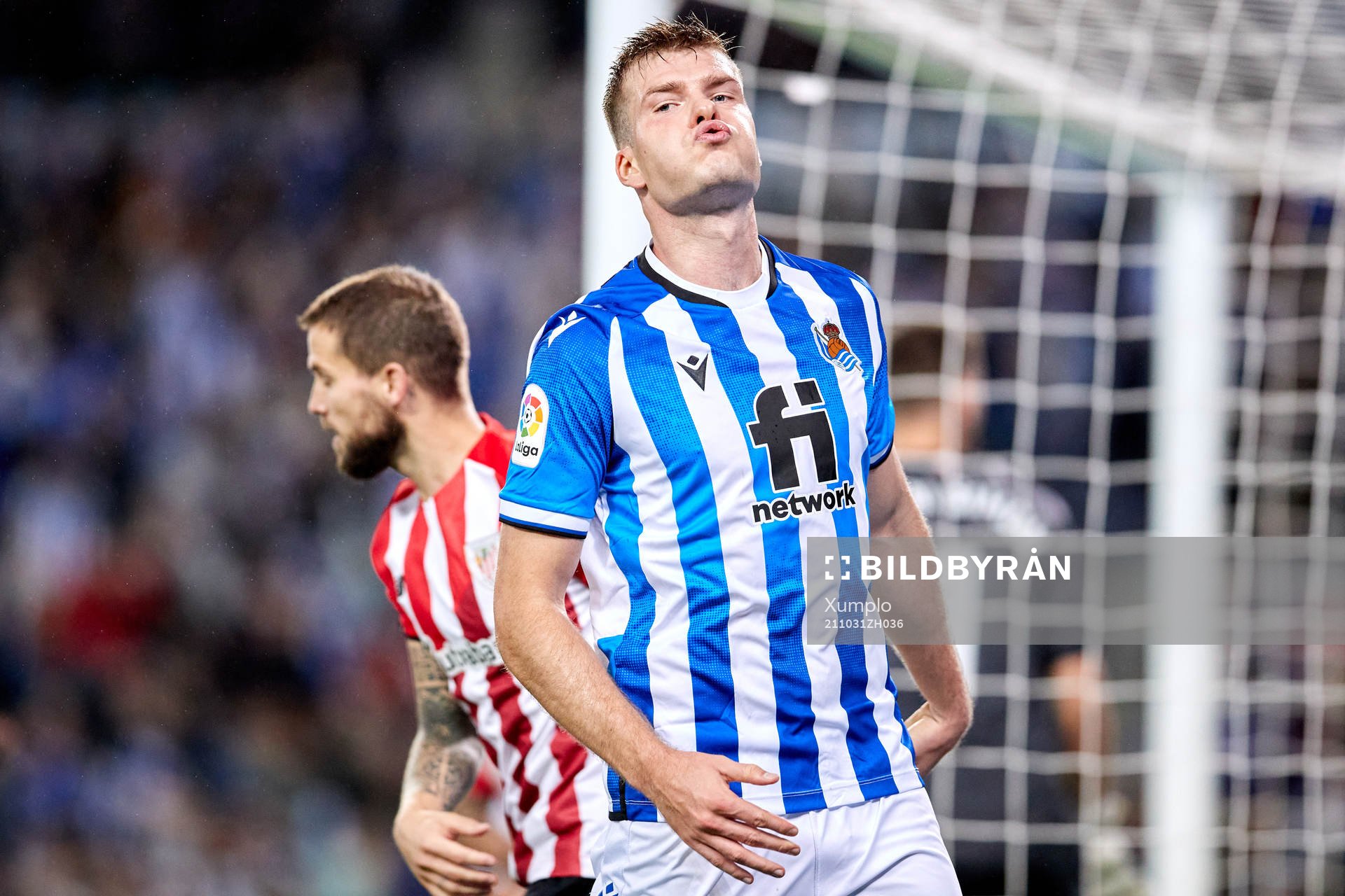 Alexander Sørloth of Real Sociedad reacts