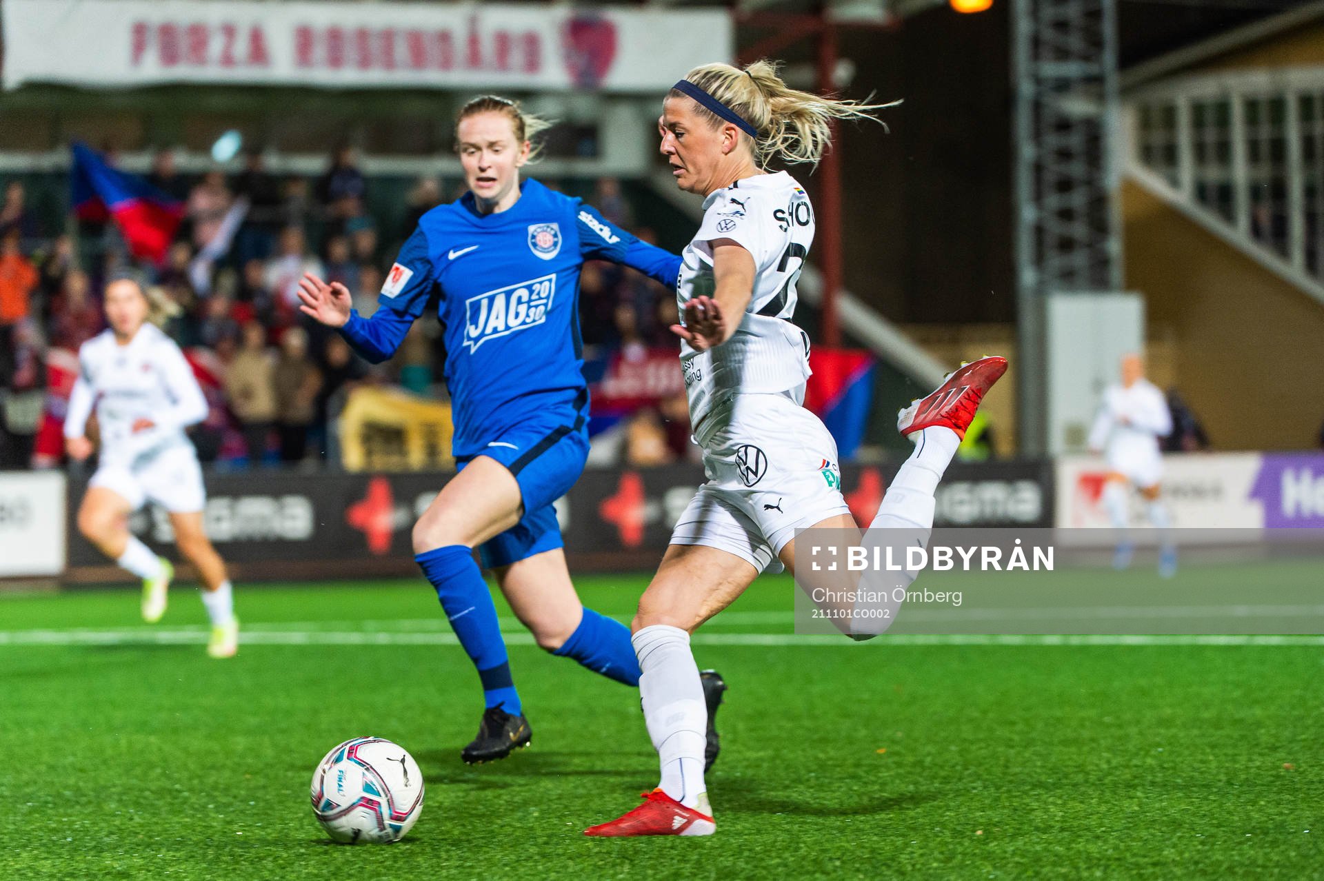 Eskilstunas Emma Östlund och Rosengårds Olivia Schough
