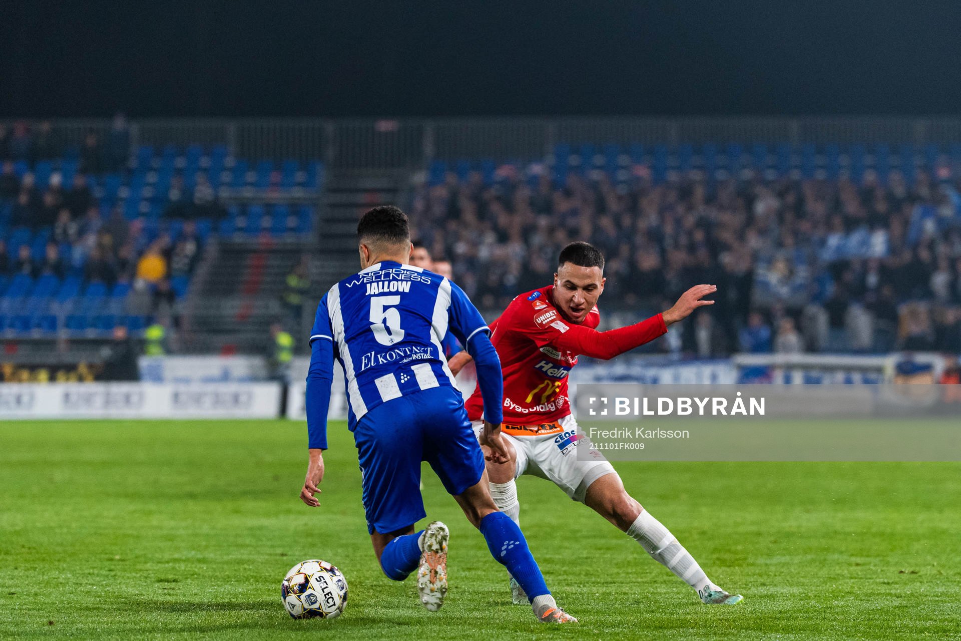 IFK Göteborgs Alexander Jallow och Degerfors Abdelrahman