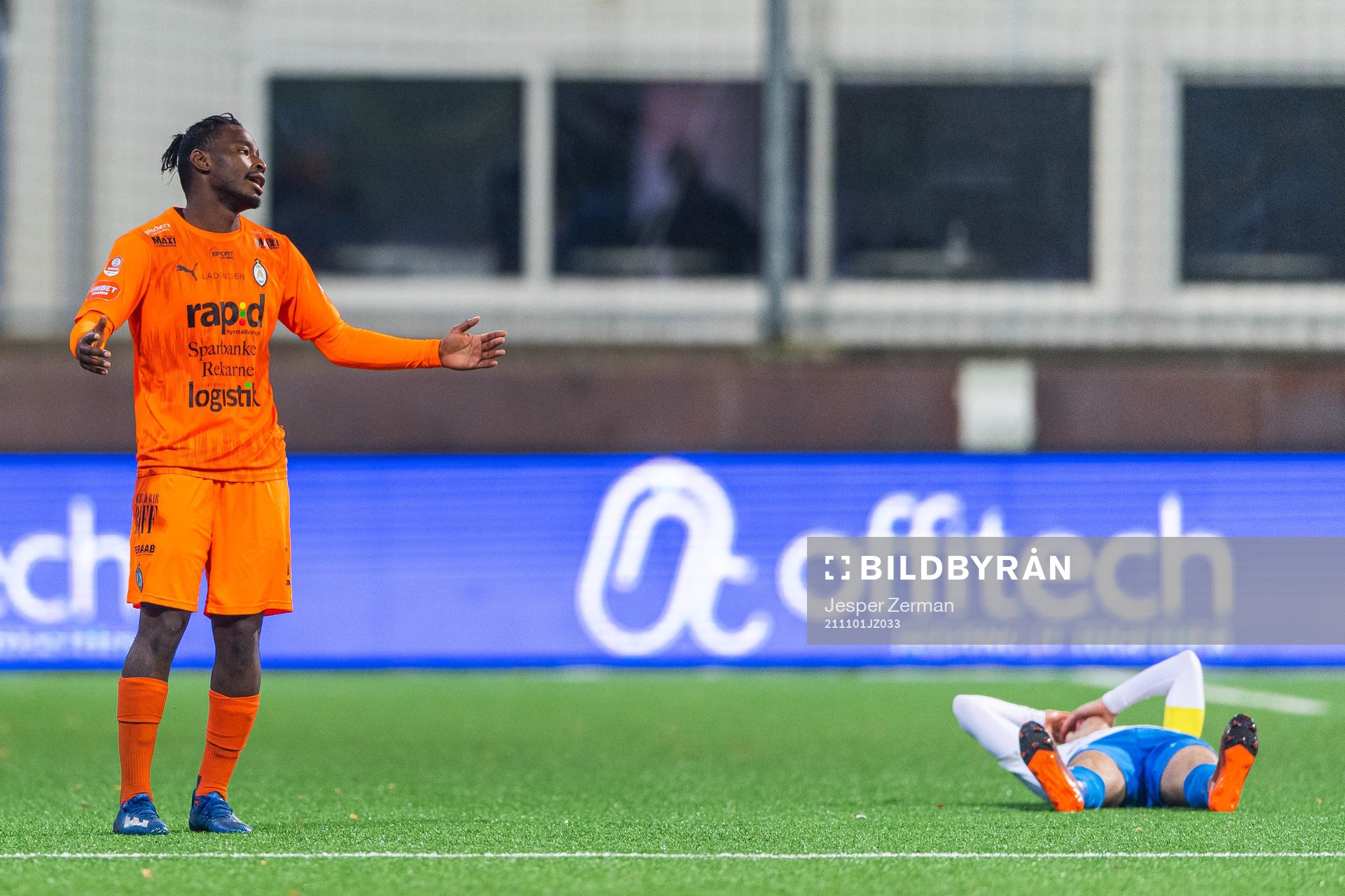 AFC Eskilstunas York Rafael reagerar mot ett domslut