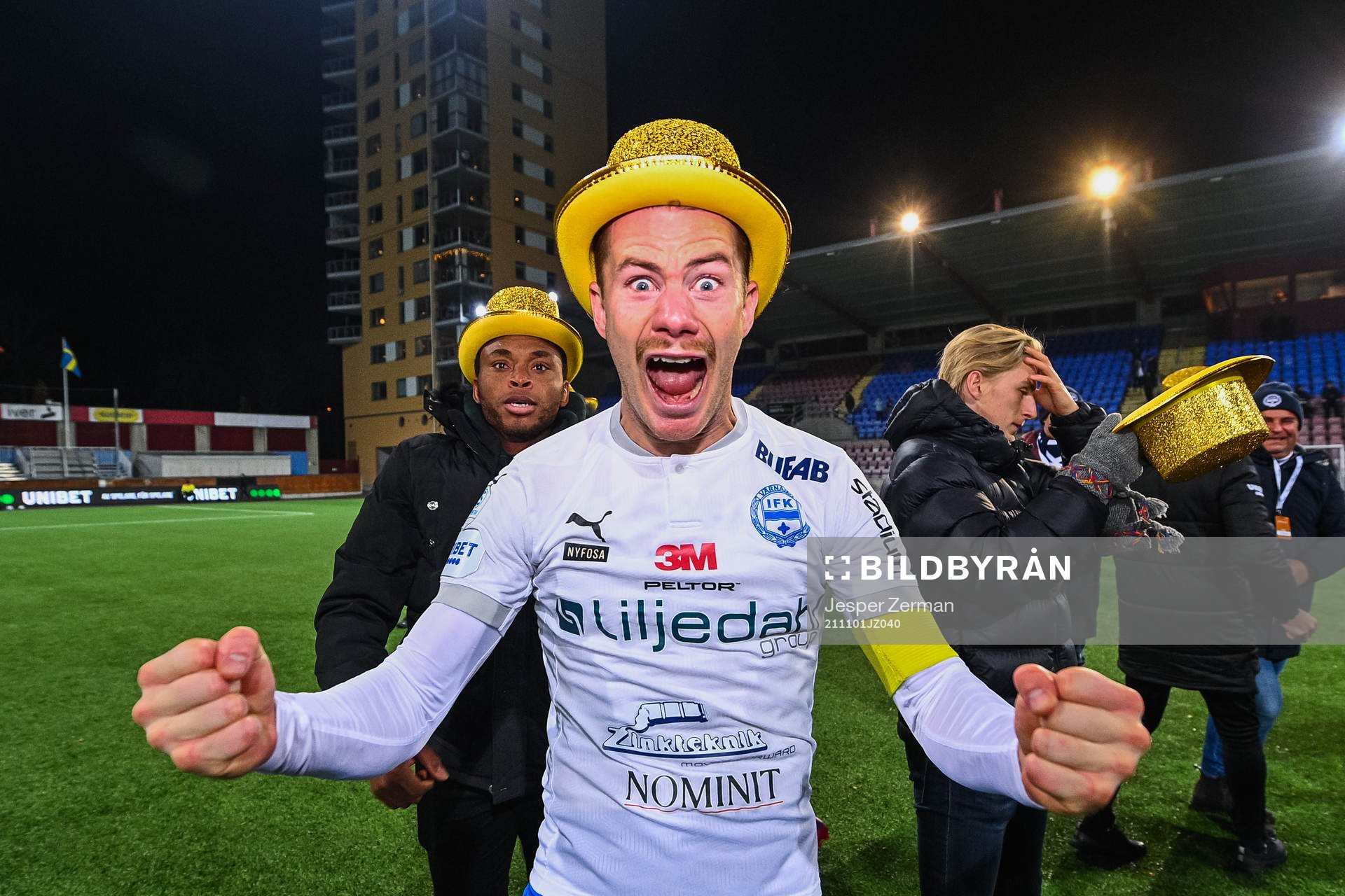 Värnamos Freddy Winsth jublar