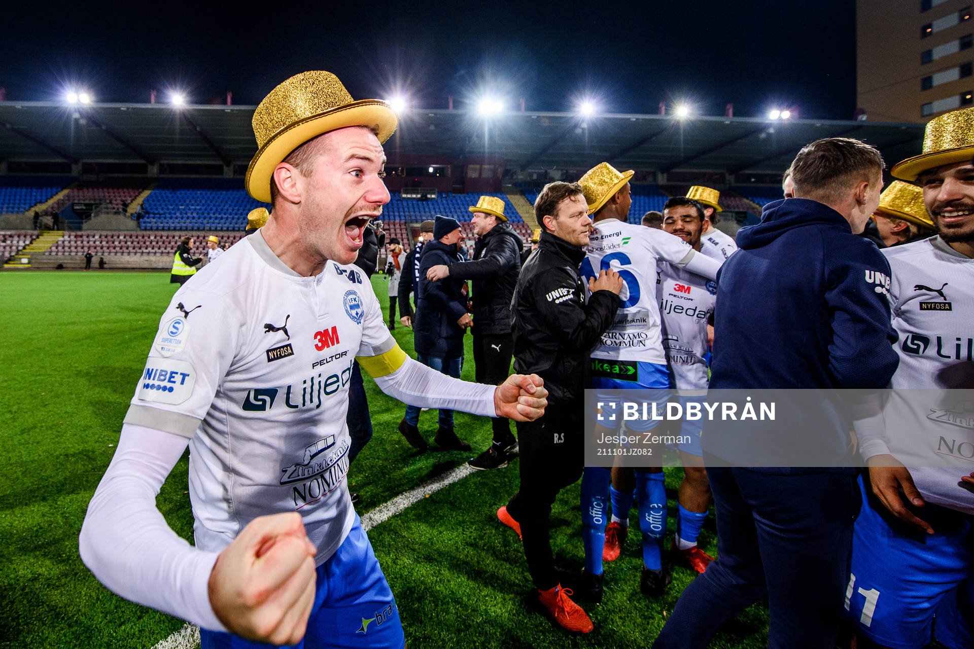 Värnamos Freddy Winsth jublar