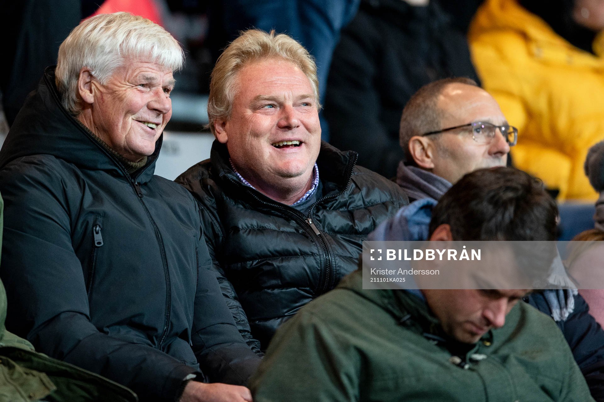 Helsingborgs tränare Jörgen Lennartsson på läktaren