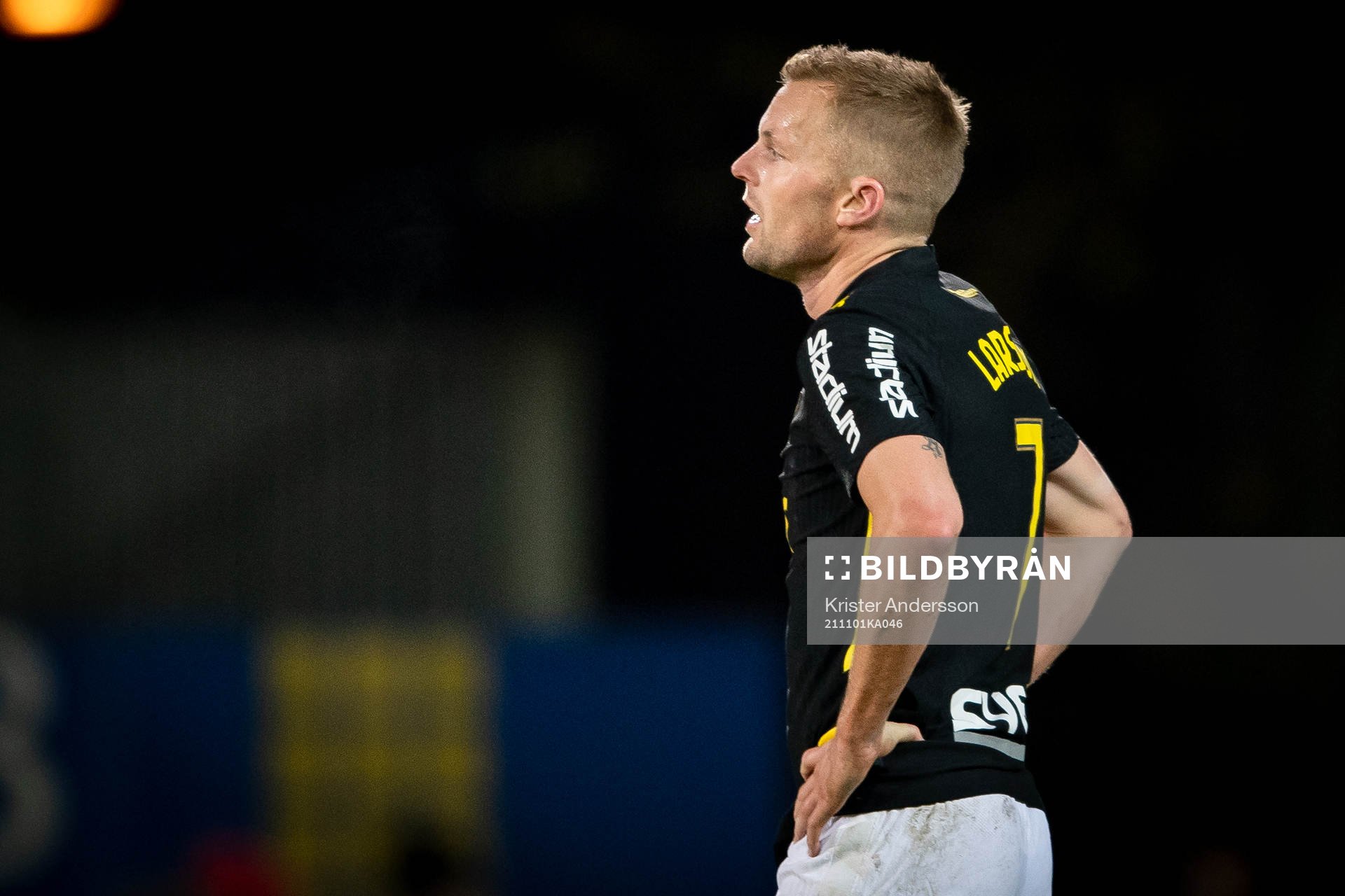 s Sebastian Larsson deppar