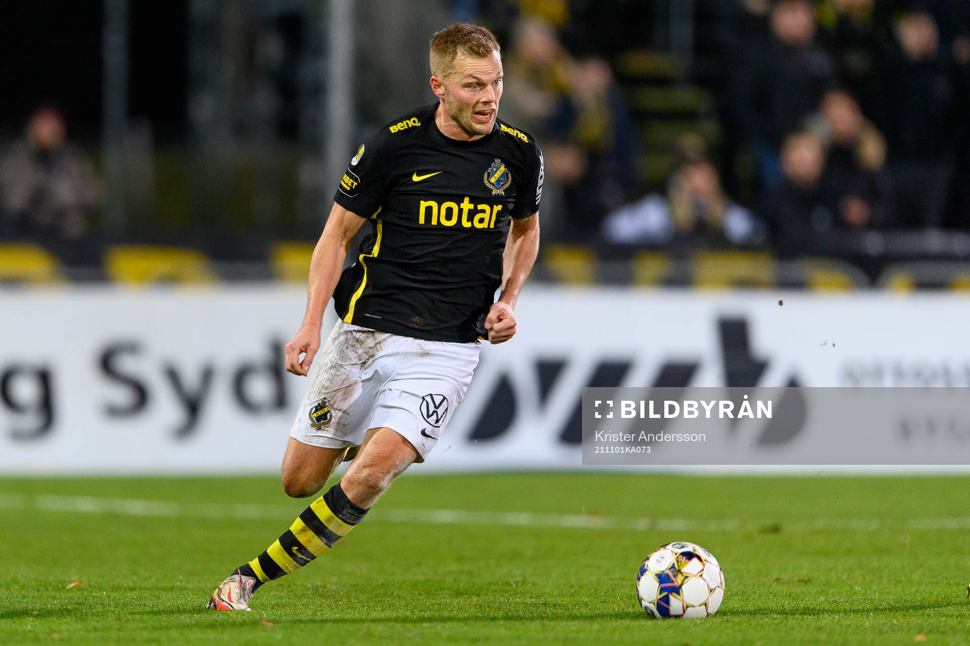 s Sebastian Larsson