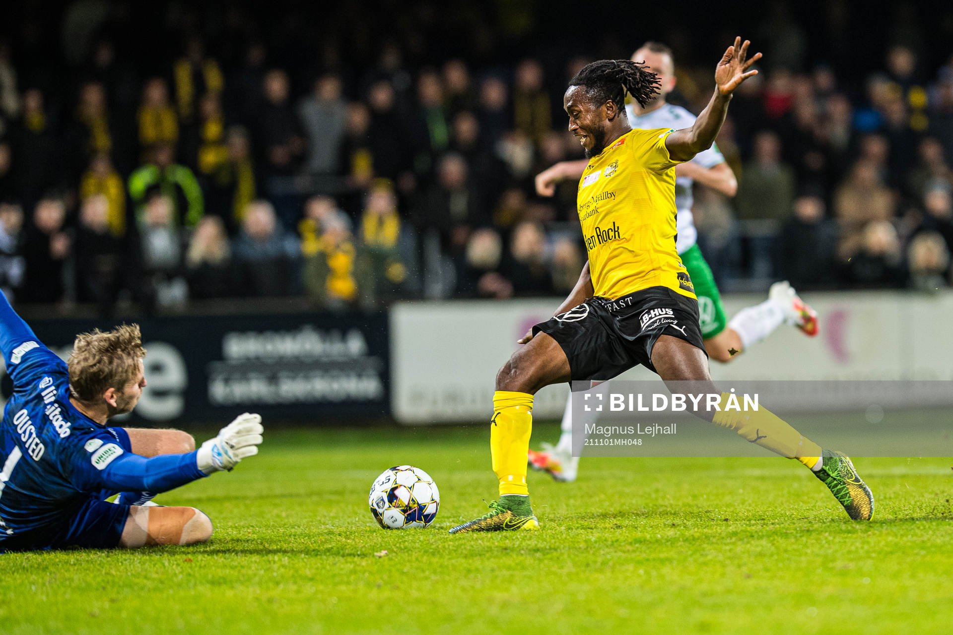 Mjällbys Mamudu Moro  gör 2-0
