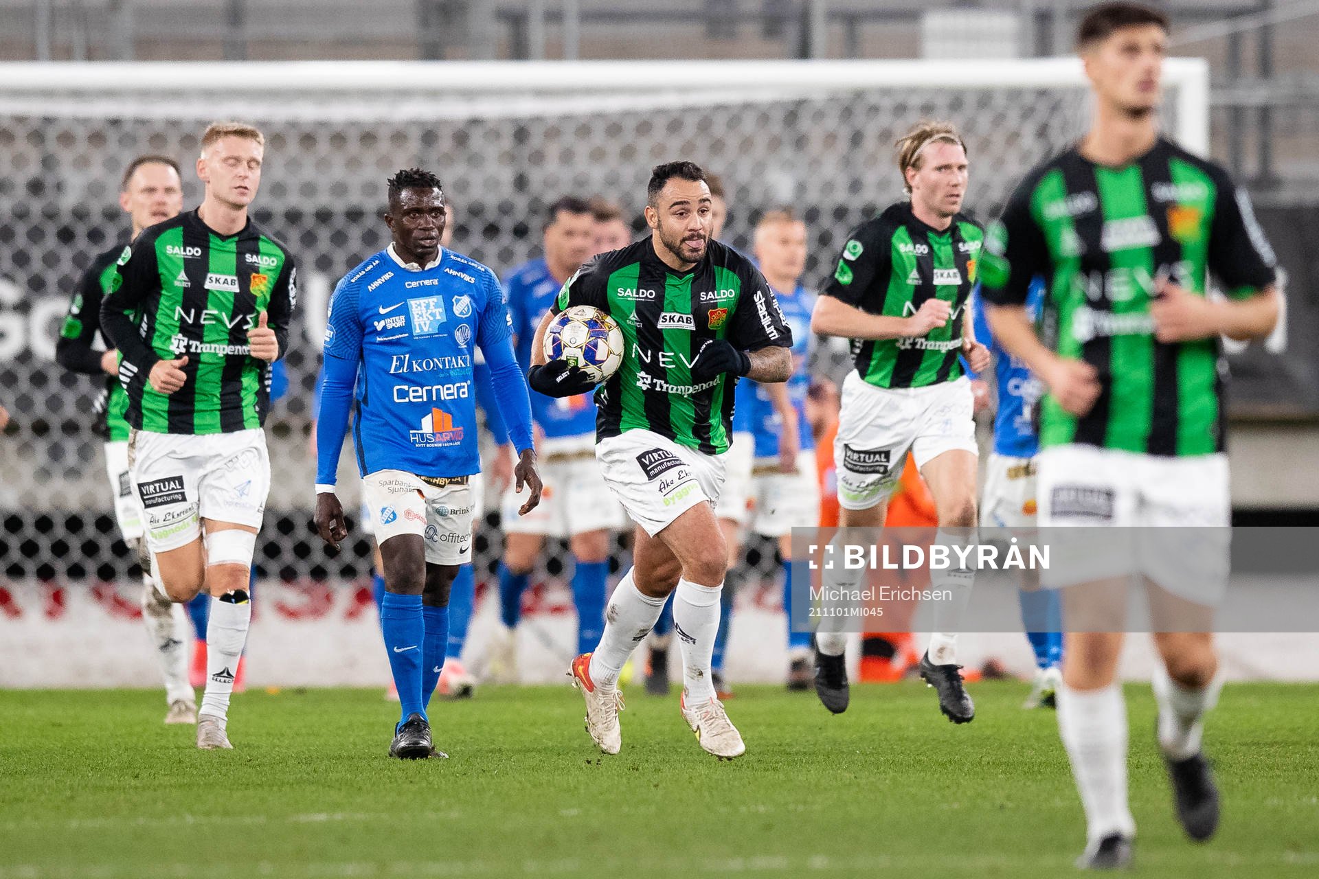 GAIS Richard Yarsuvat  med bollen