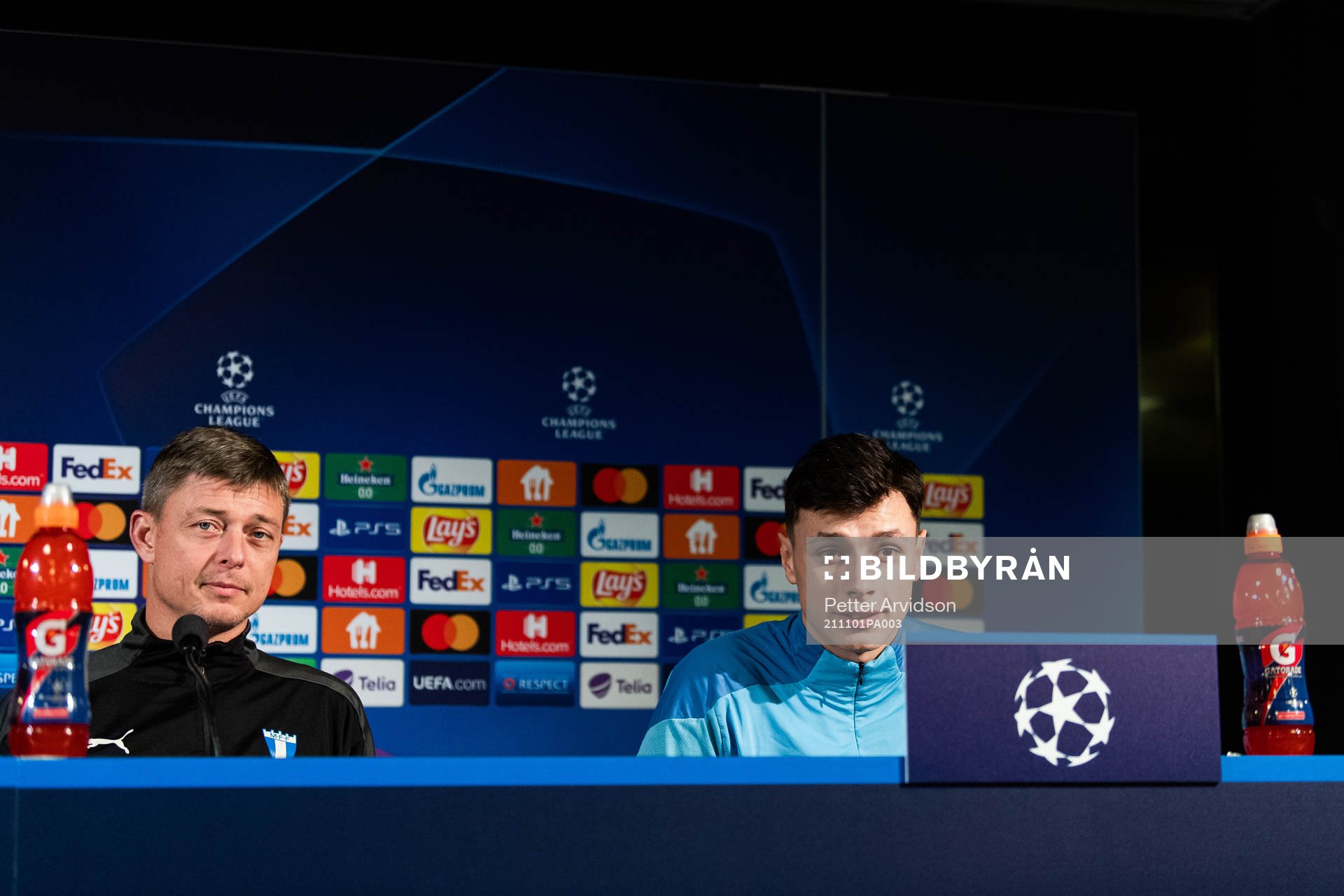 Jon Dahl Tomasson, head coach, and Anel Ahmedhodzic