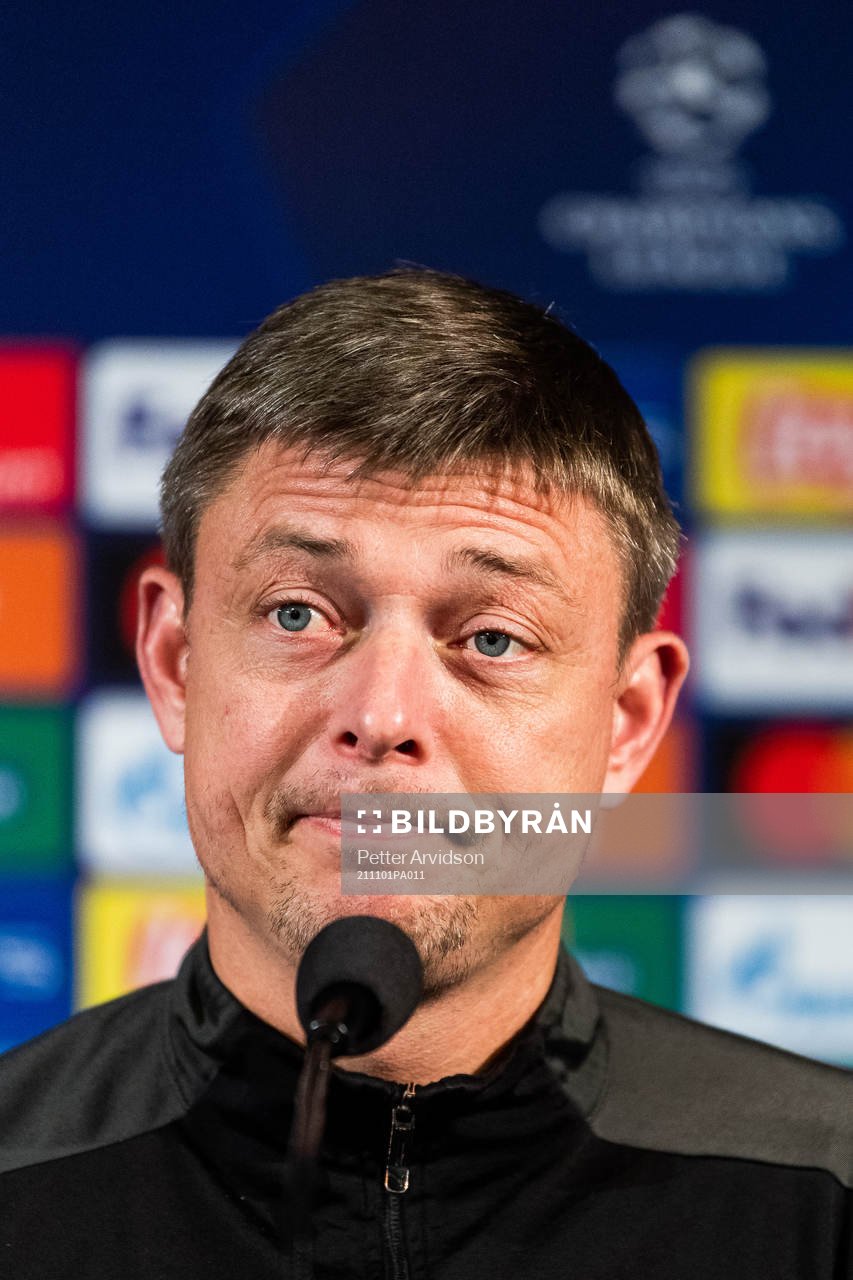 Jon Dahl Tomasson, head coach