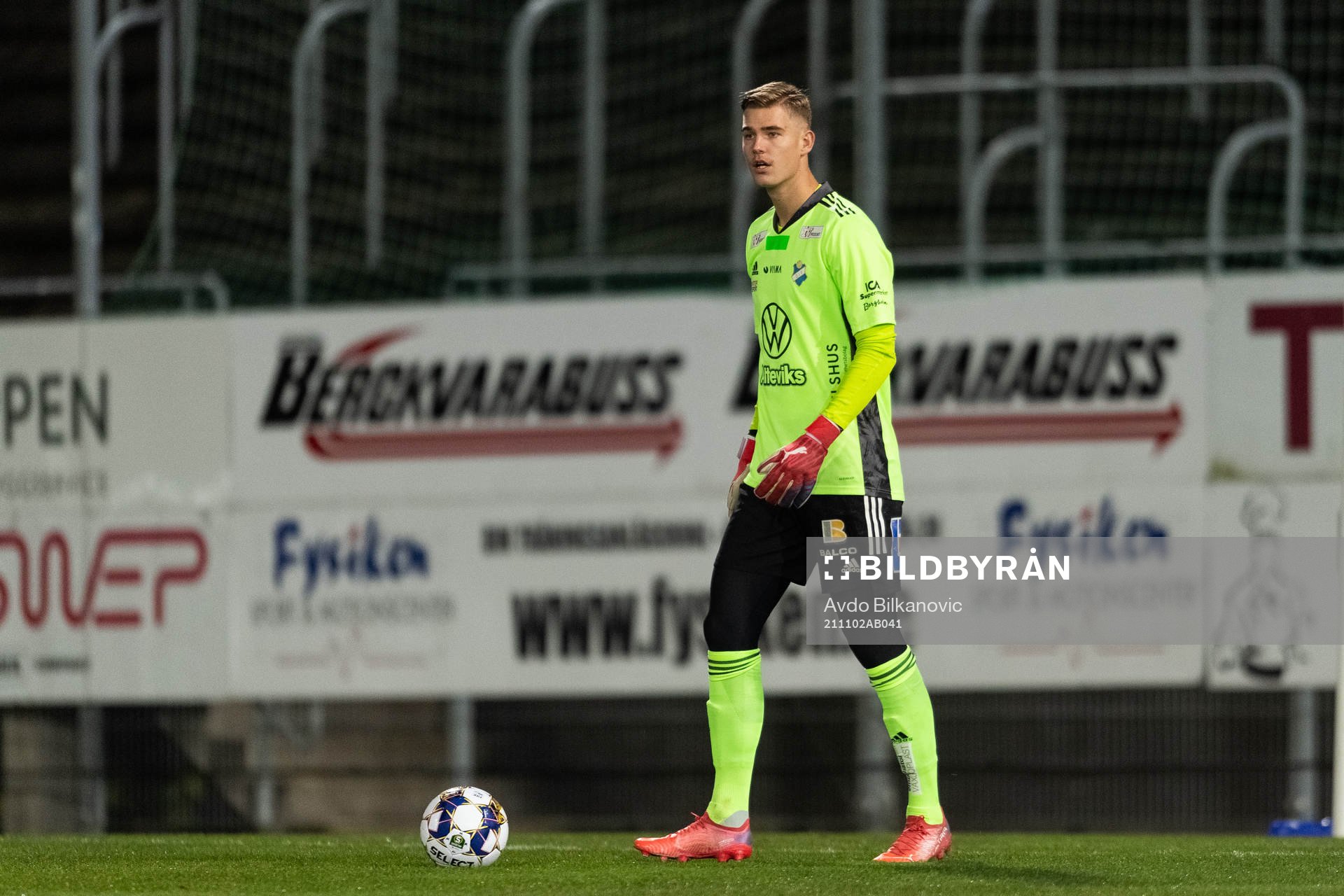 Östers målvakt Mathias Nilsson