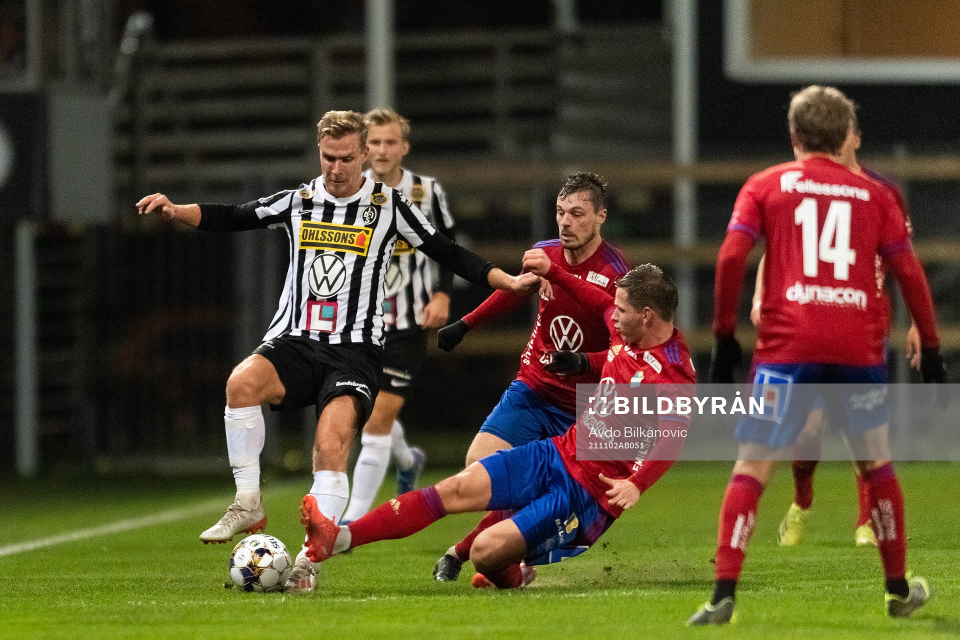 Landskronas Linus Olsson och Östers Alex Thor Hauksson