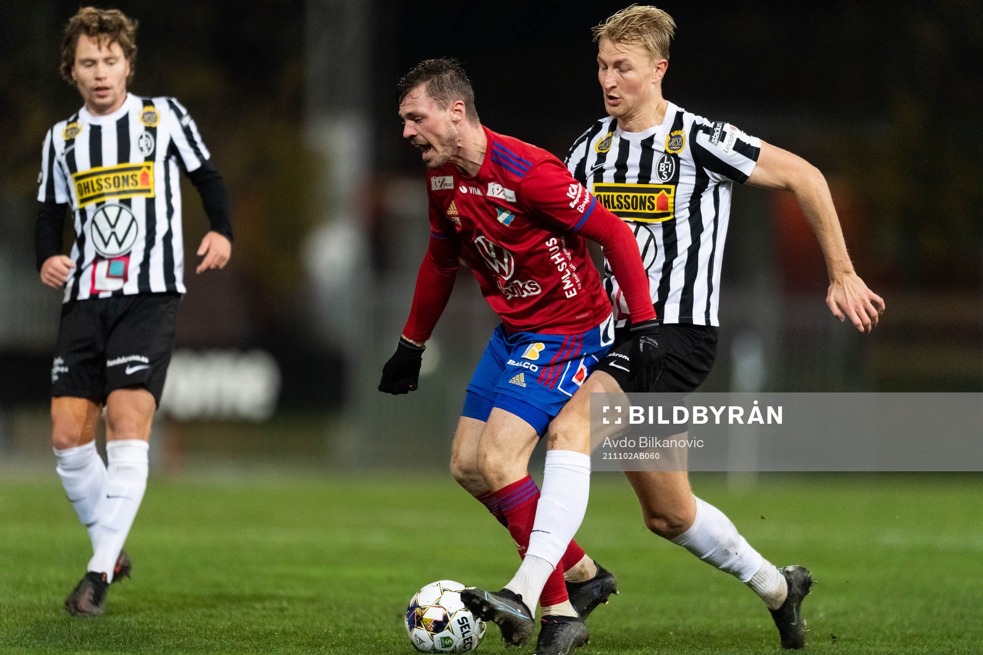 Landskronas Viktor Wihlstrand och Östers Nicolas Mortensen