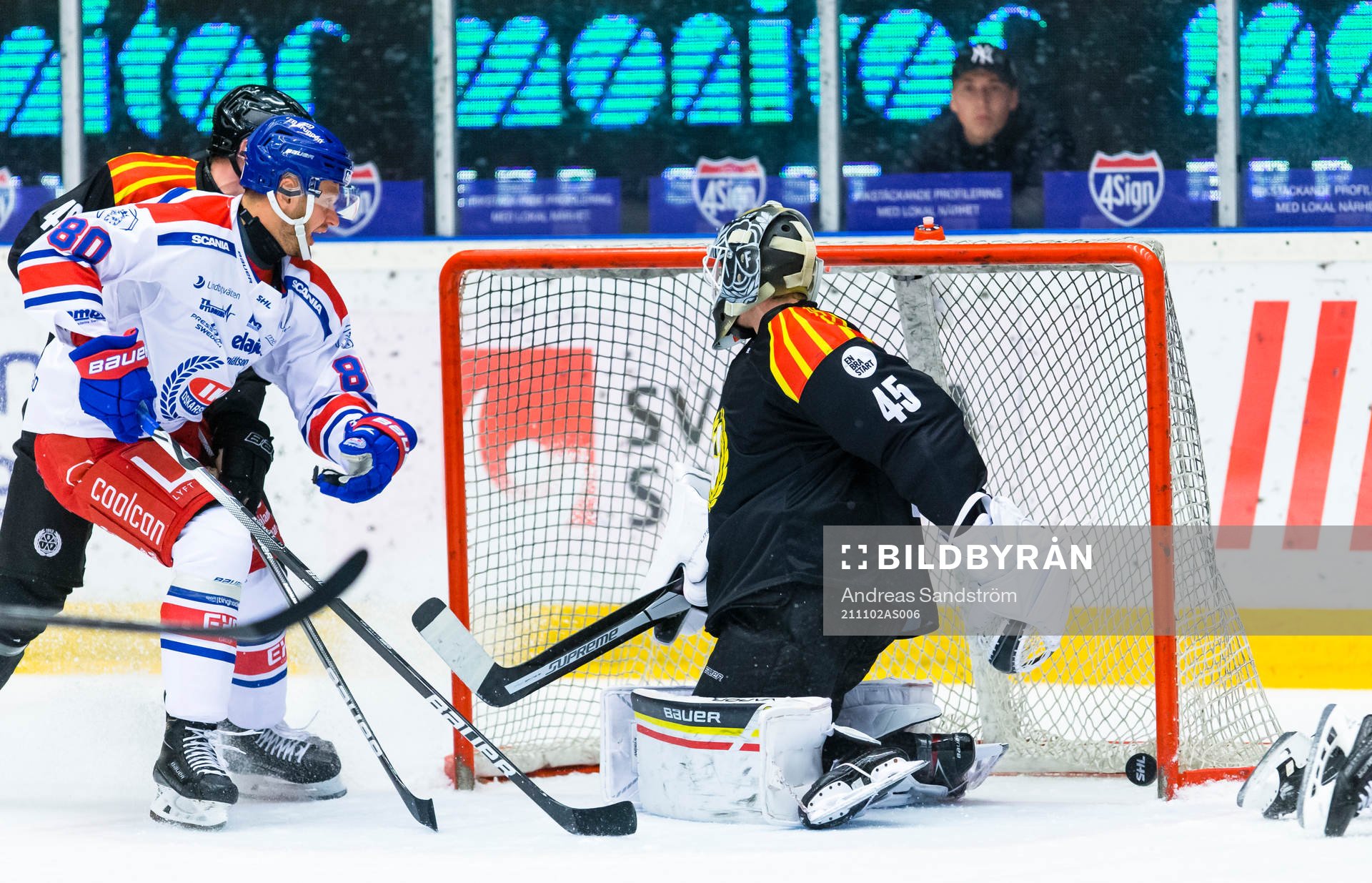Oskarshamns Hynek Zohorna (ej i bild) gör 1-1 bakom