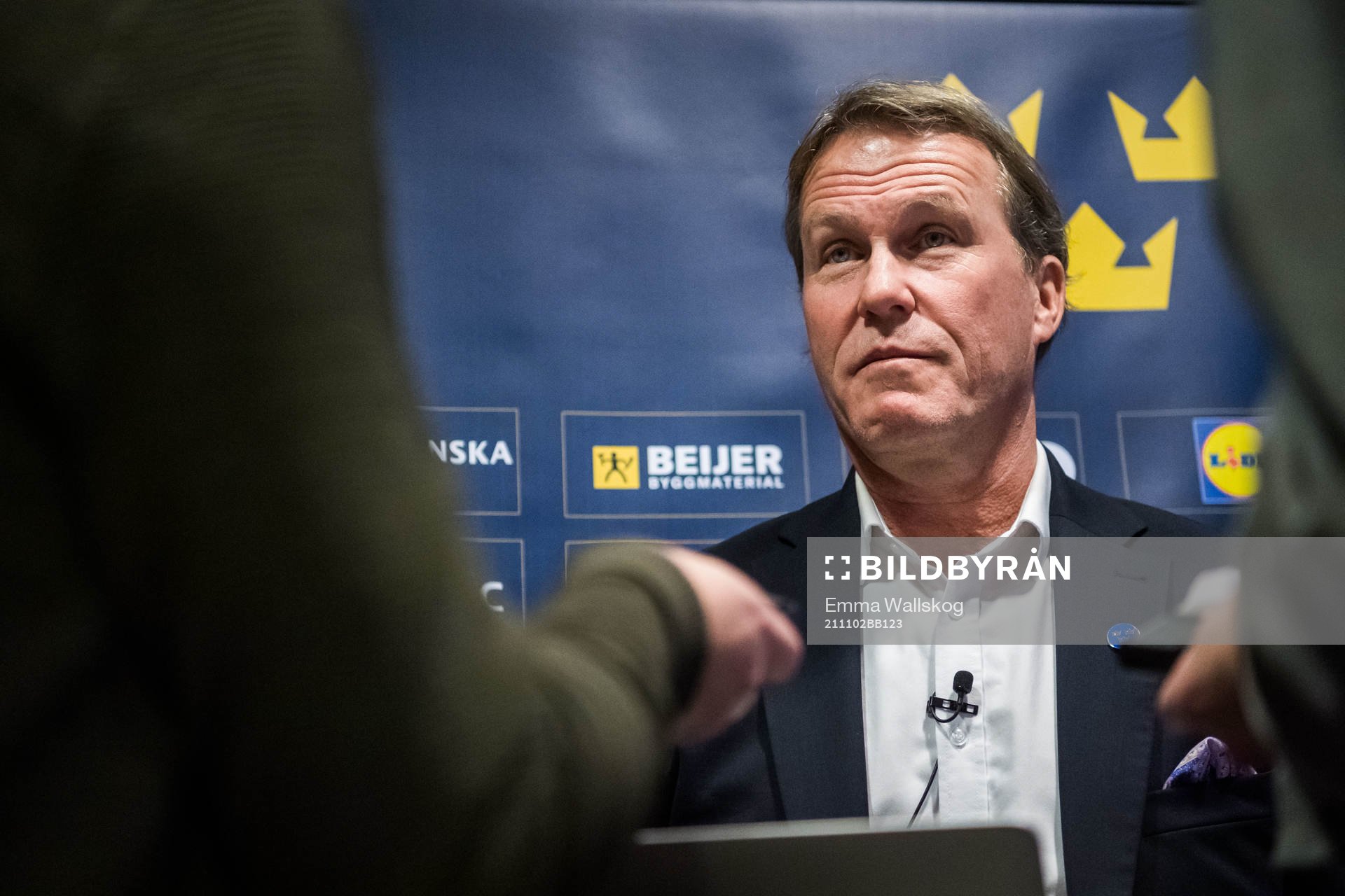Förbundskapten Johan Garpenlöv presenterar truppen till