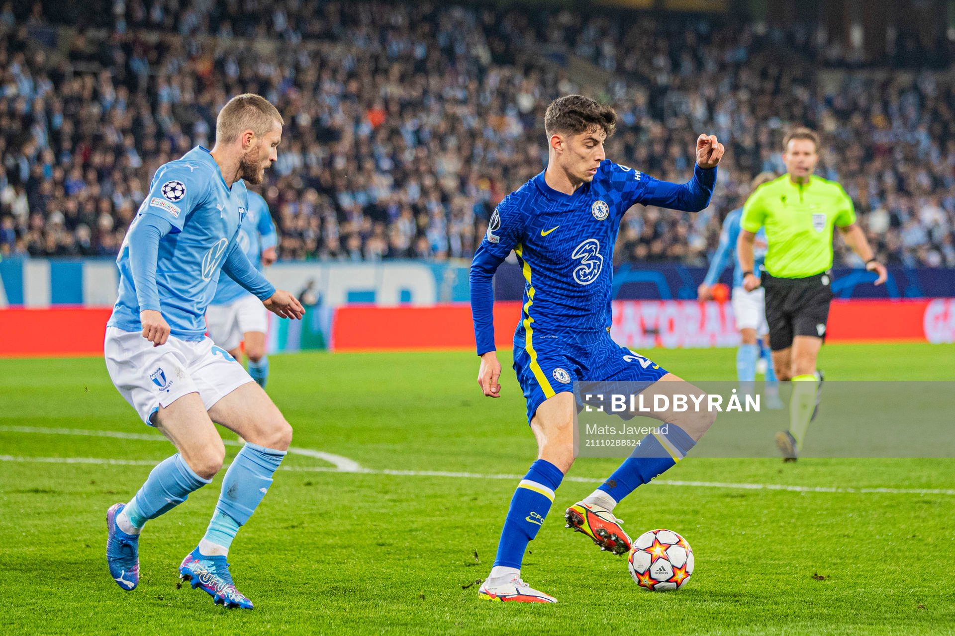 Lasse Nielsen of Malmö FF and Kai Havertz of Chelsea during the UEFA Champions League football match between Malmö FF and Chelsea on November 2, 2021 in Malmö.