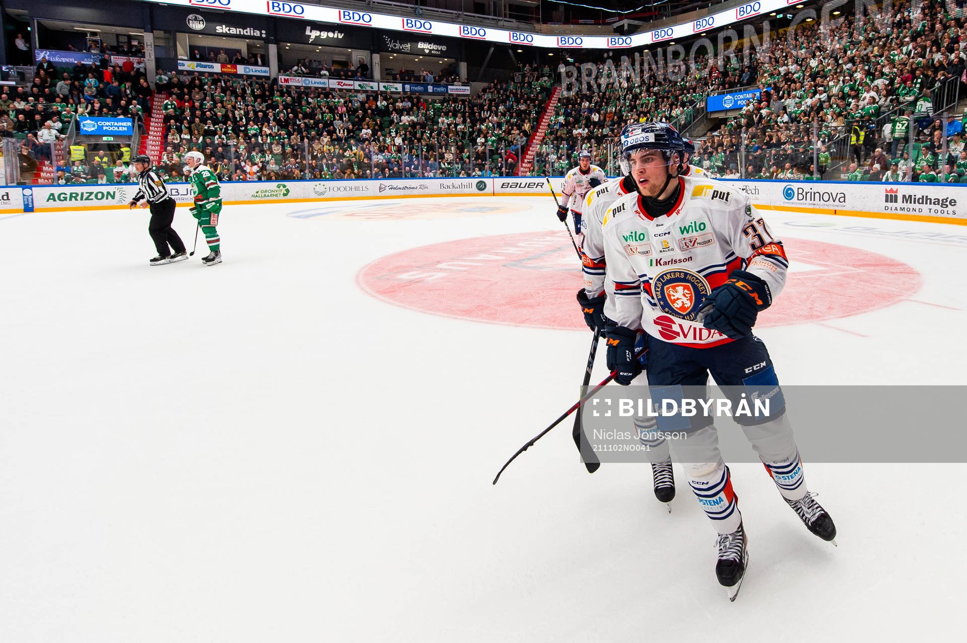 Växjös Glenn Gustafsson jublar