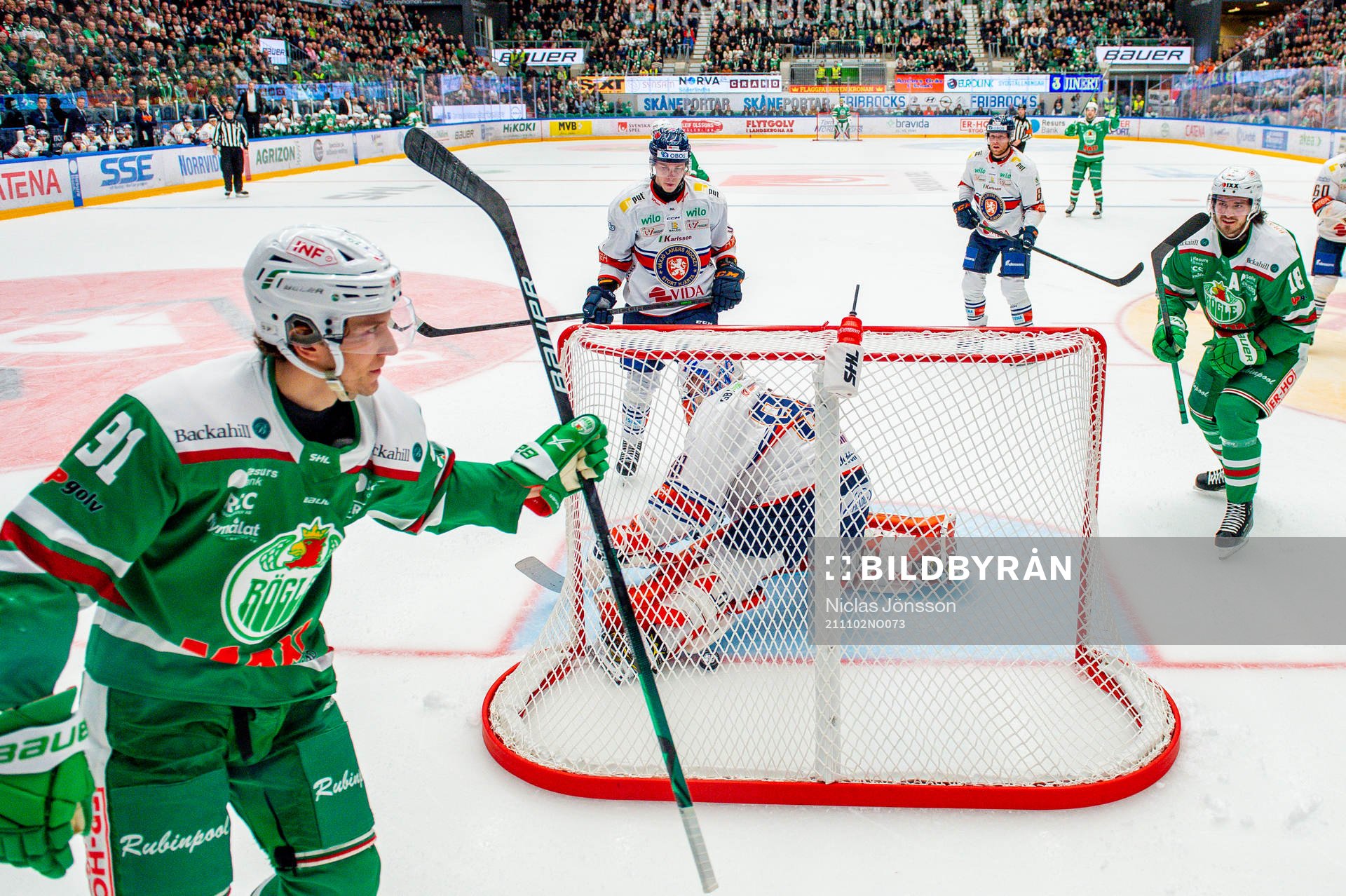 Rögles Adam Tambellini jublar