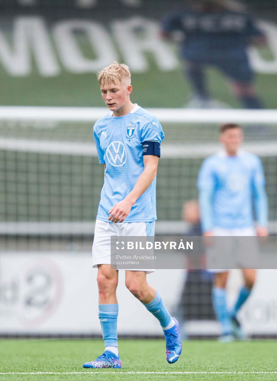 Melker Widell of Malmö FF looks dejected