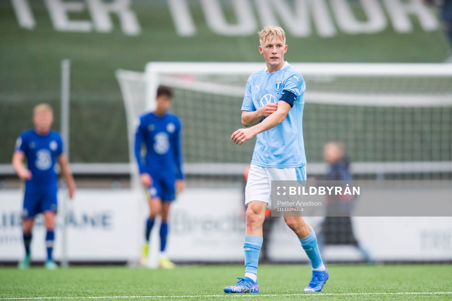Melker Widell of Malmö FF looks dejected
