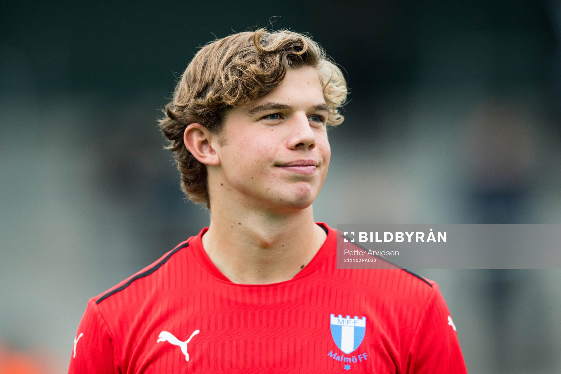 Goalkeeper Melker Ellborg of Malmö FF